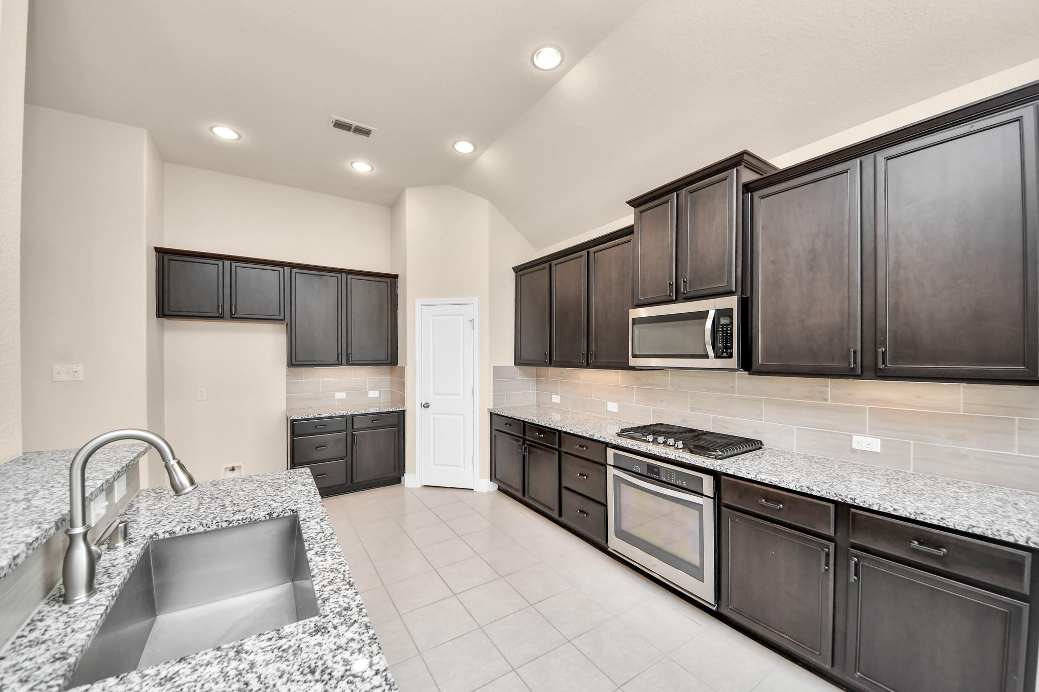 21226 Baileywood Drive, Richmond Tx 77407 Property Photo 14