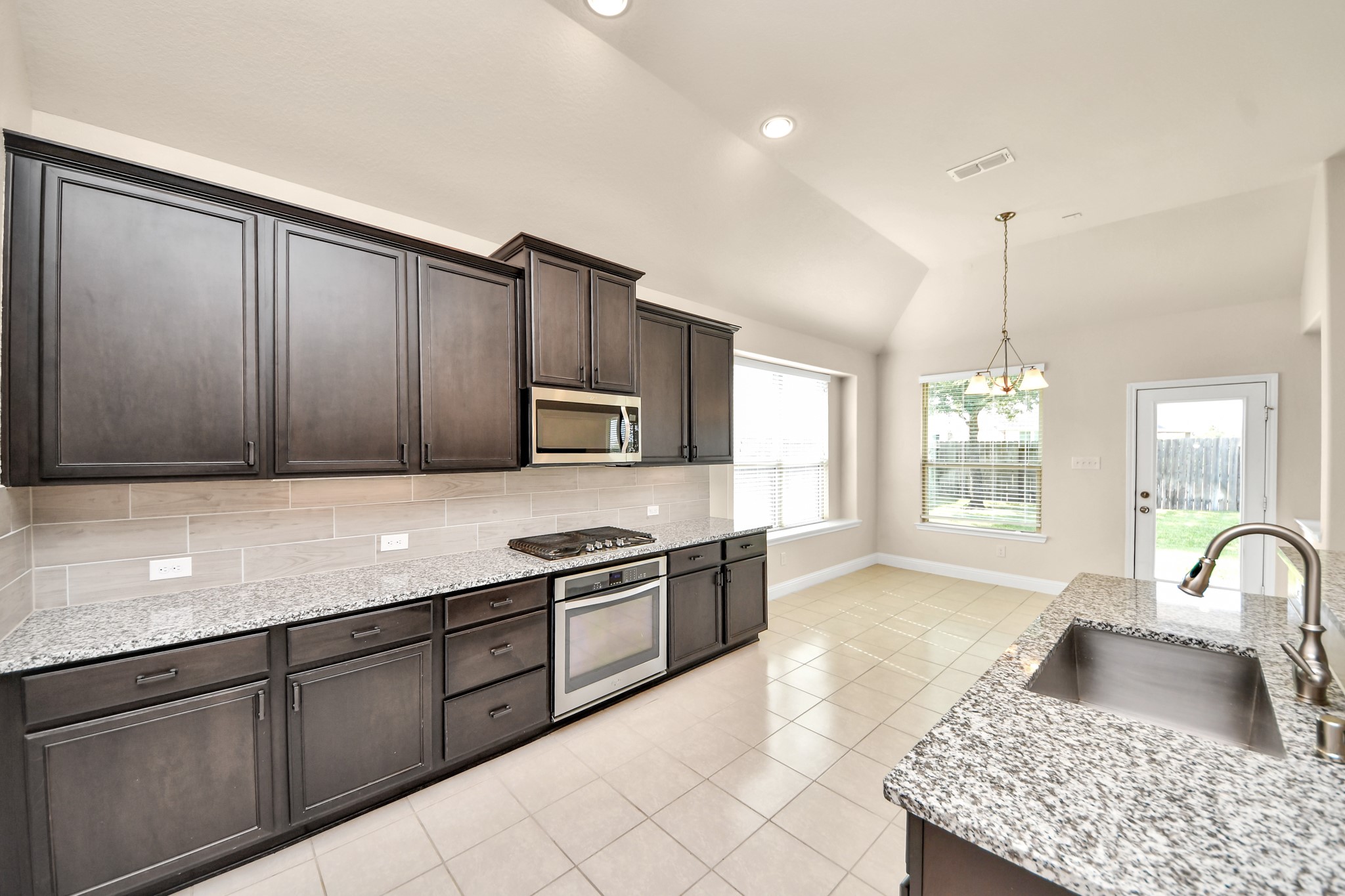 21226 Baileywood Drive Property Photo 15