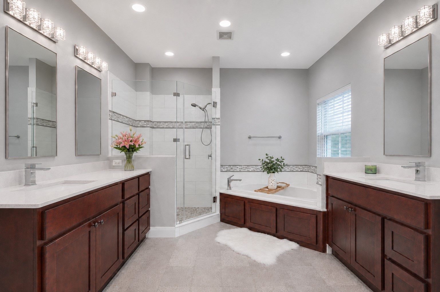 9 Versante Court Property Photo 2