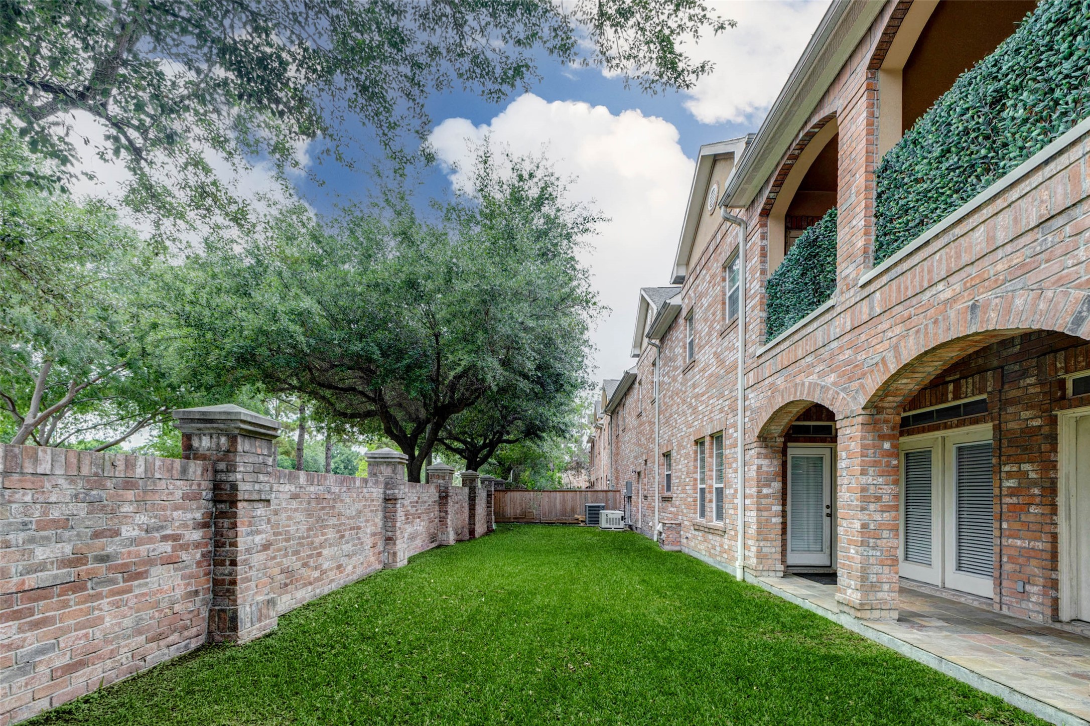 9 Versante Court Property Photo 5