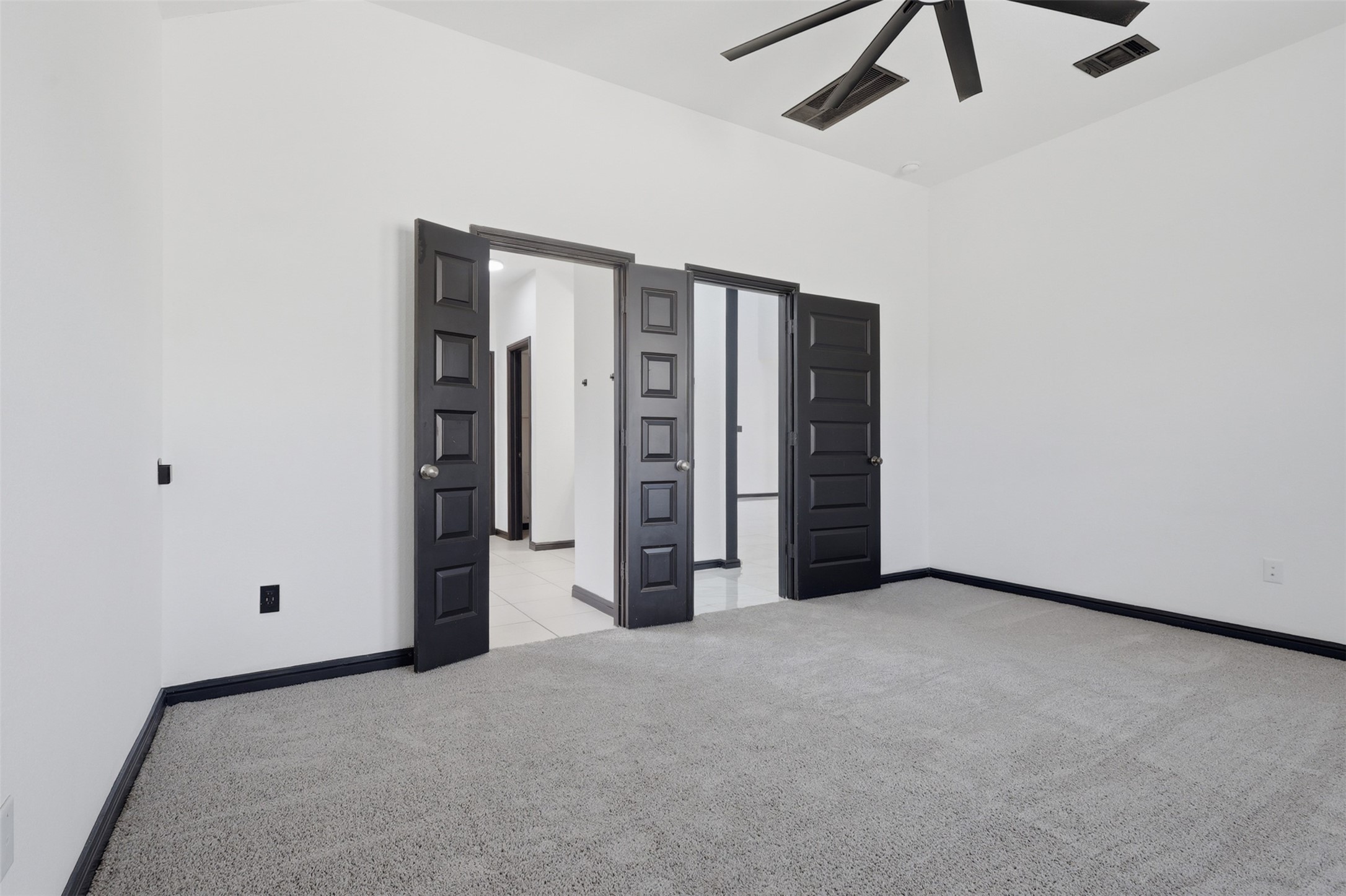 27947 Hendrix Park Drive Property Photo 18