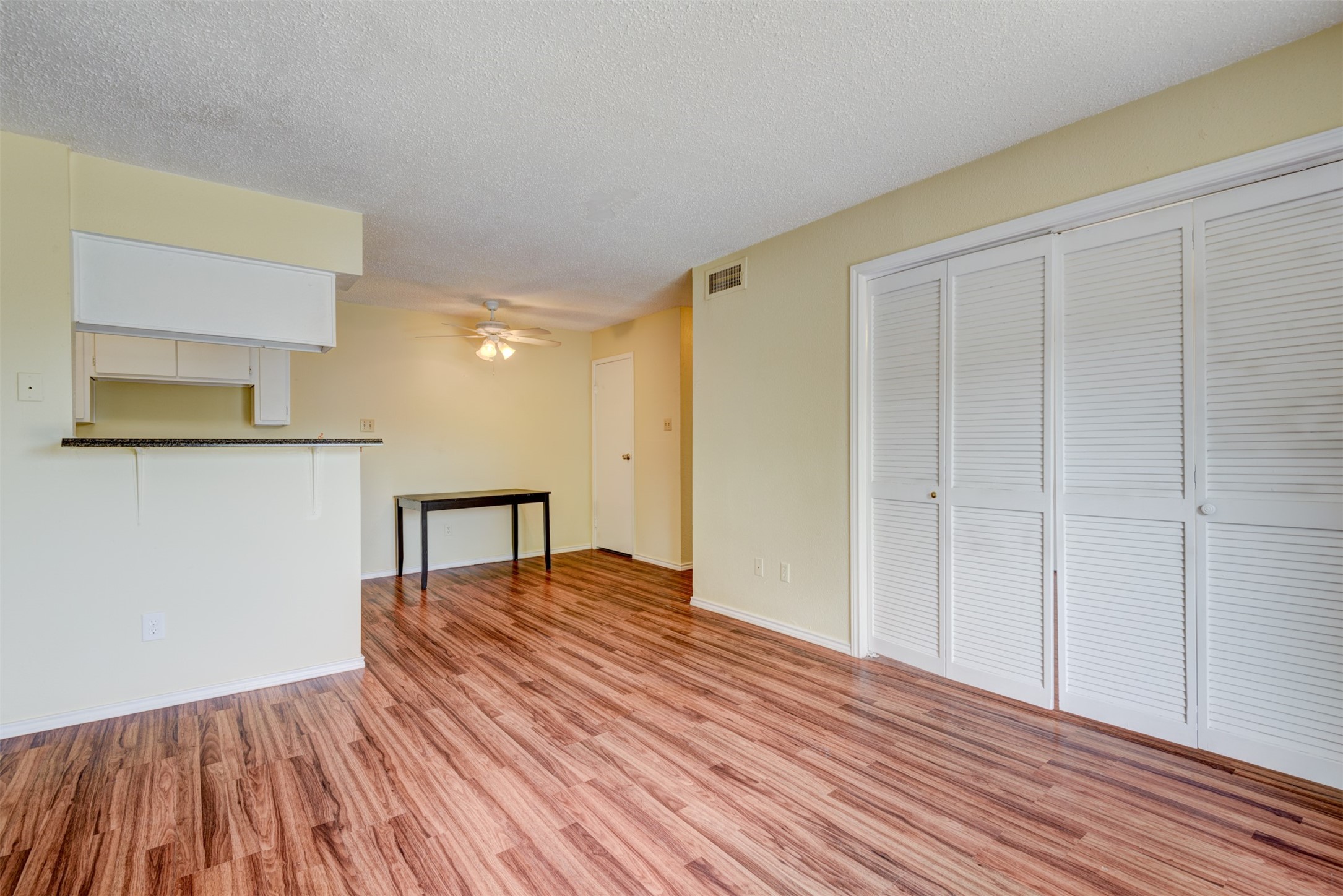 2750 Holly Hall Street 1017 Property Photo 4