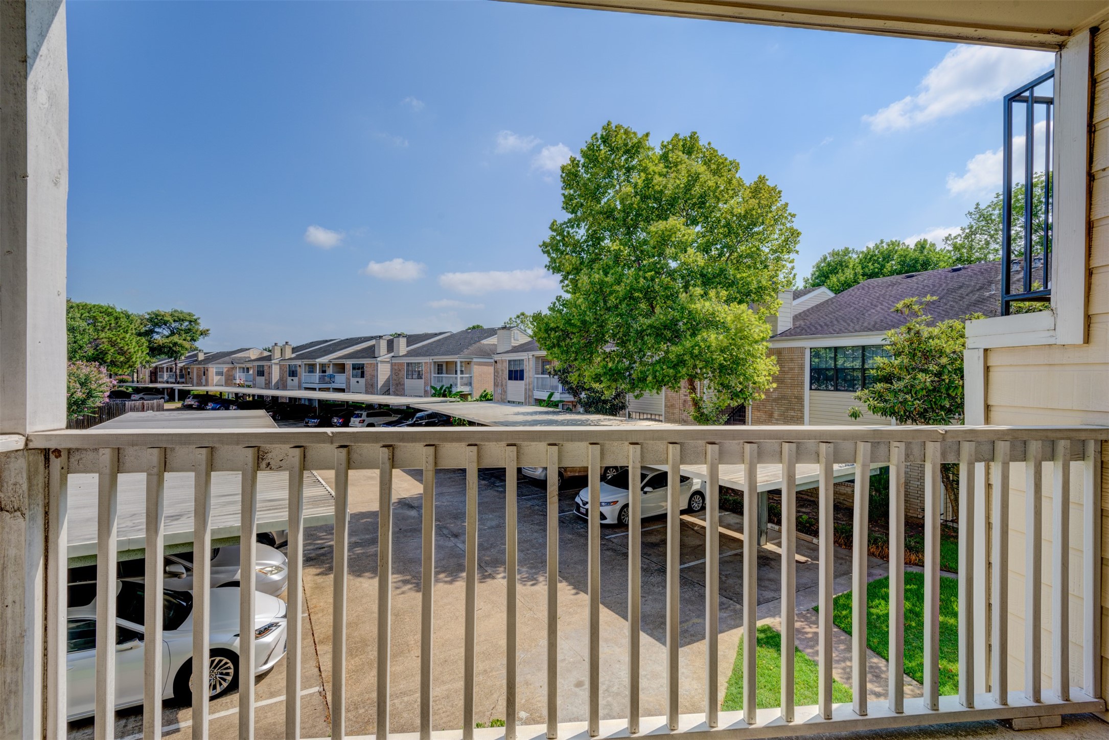 2750 Holly Hall Street 1017 Property Photo 17
