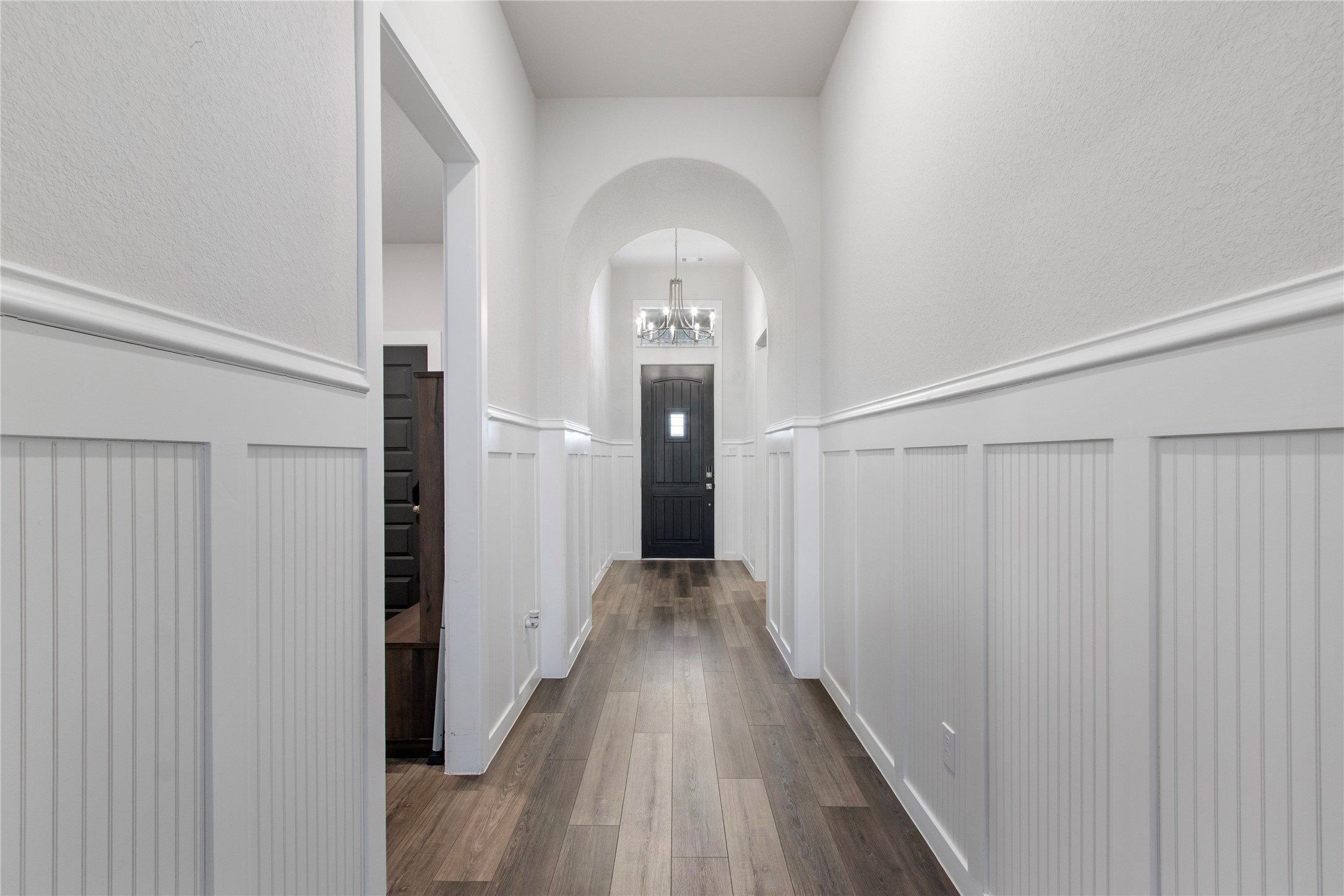 23703 Lively Ferry Lane Property Photo 6
