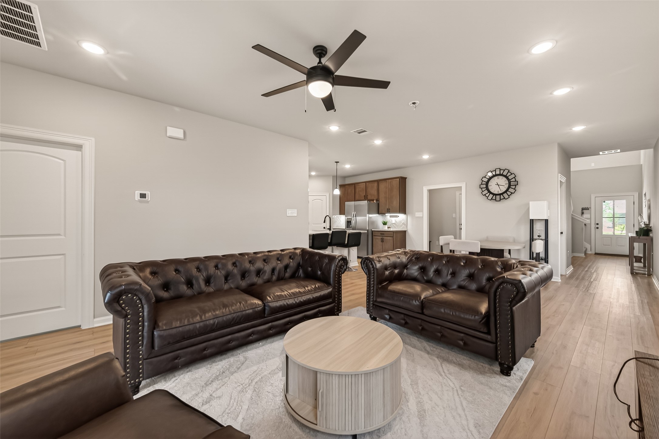 1010 Gentle Nook Drive Property Photo 12