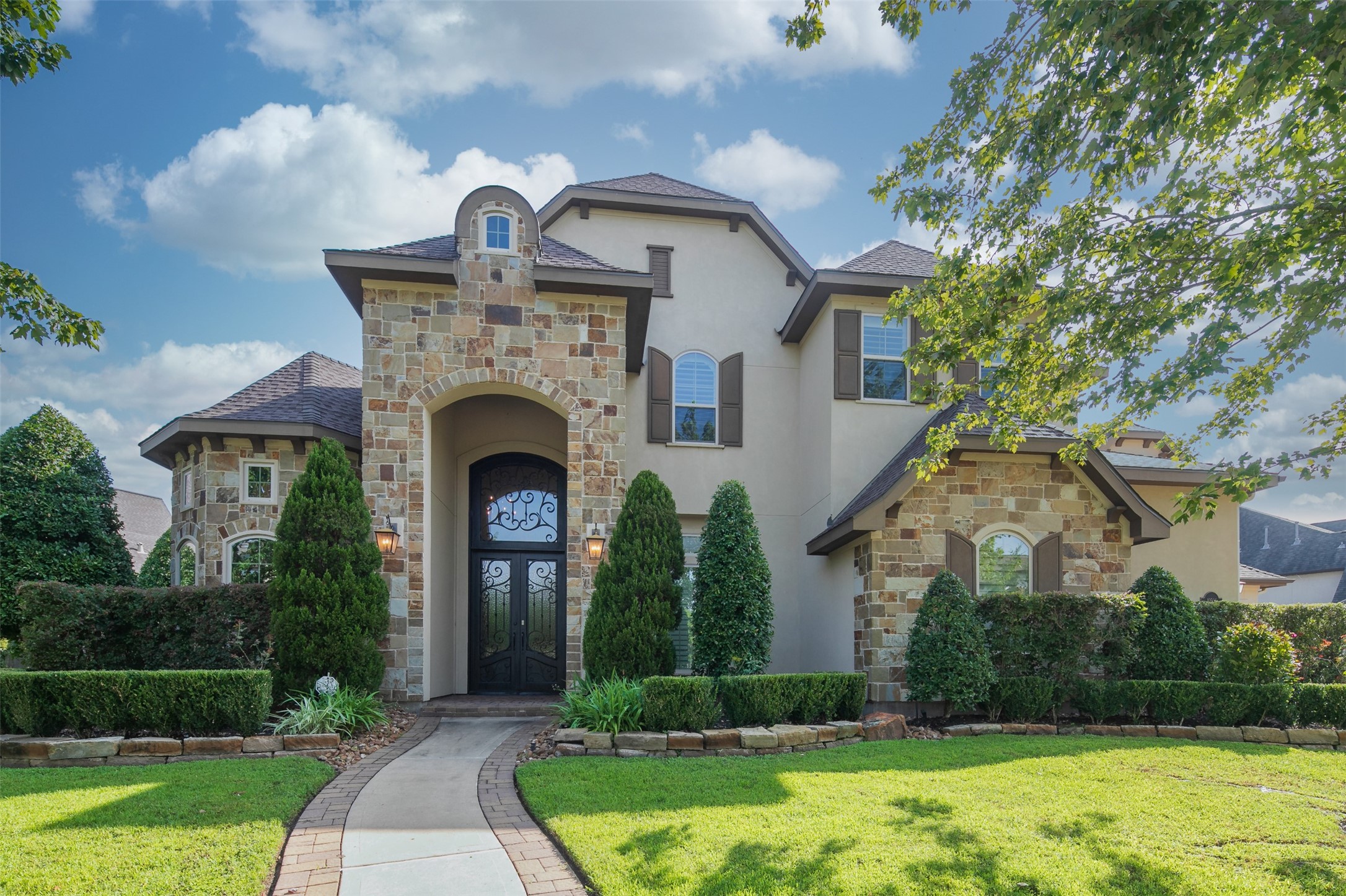10506 Pebblecreek Crossing Property Photo 2