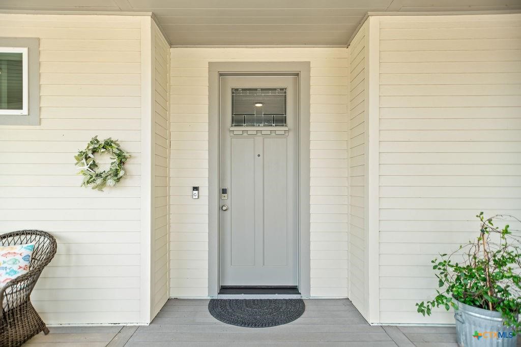 460 Bay Club Drive Property Photo 10