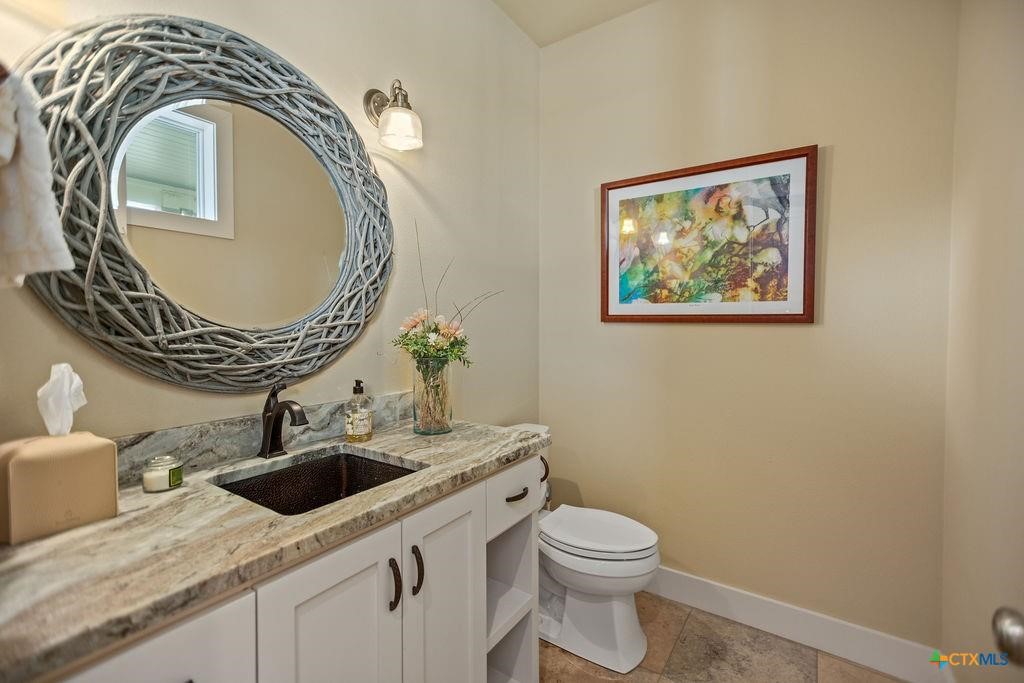 460 Bay Club Drive Property Photo 25