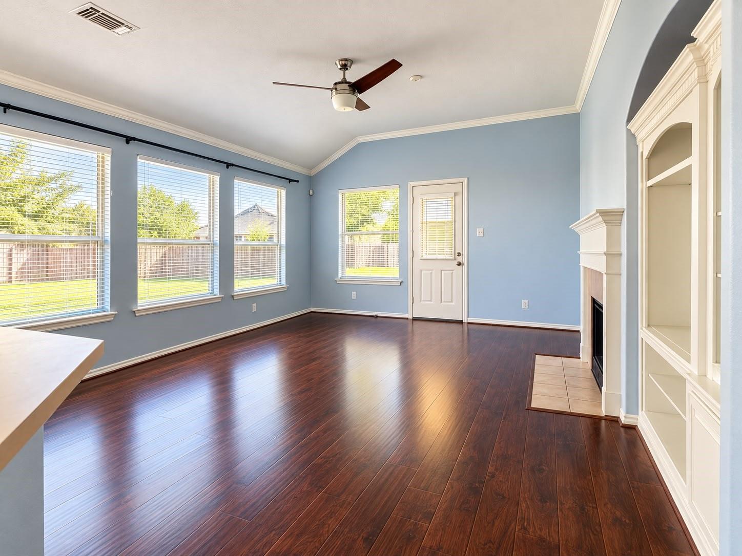2506 Grayfeather Court Property Photo 3