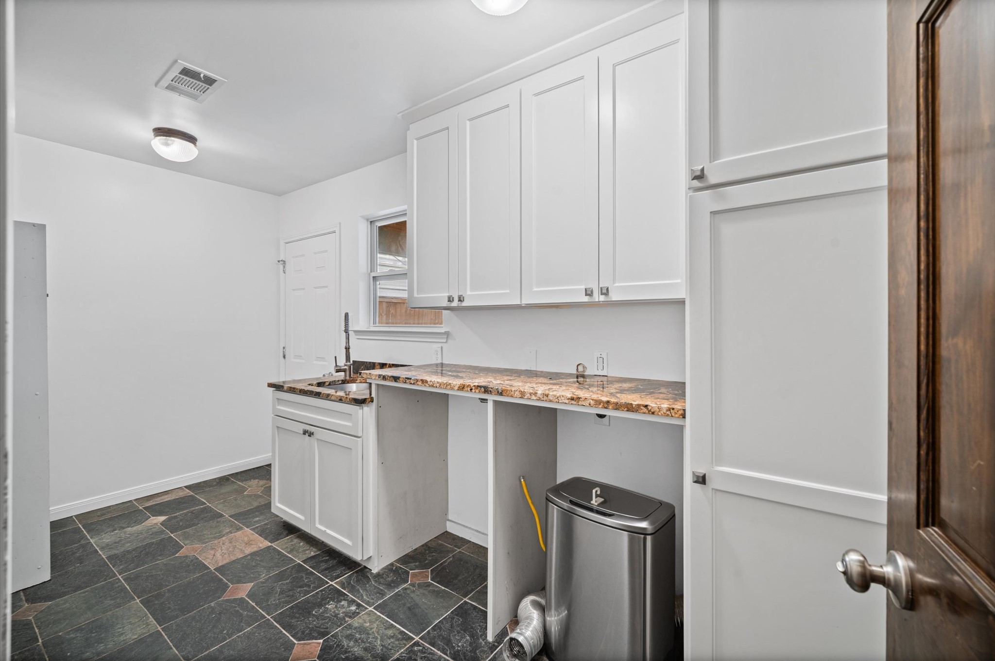 1526 Adkins Road Property Photo 23