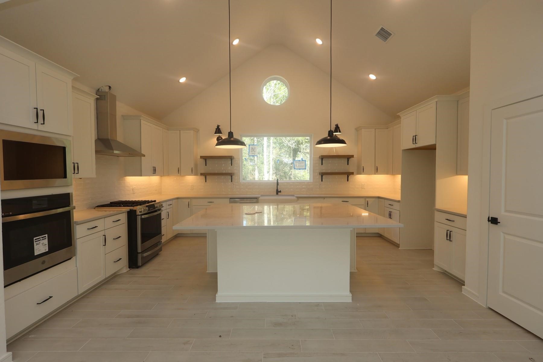 13753 Pamela Belle Path Property Photo 5