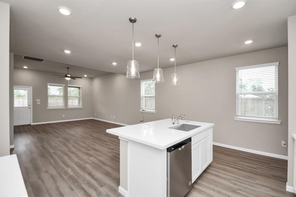 5810 Linda Cove Lane Property Photo 8