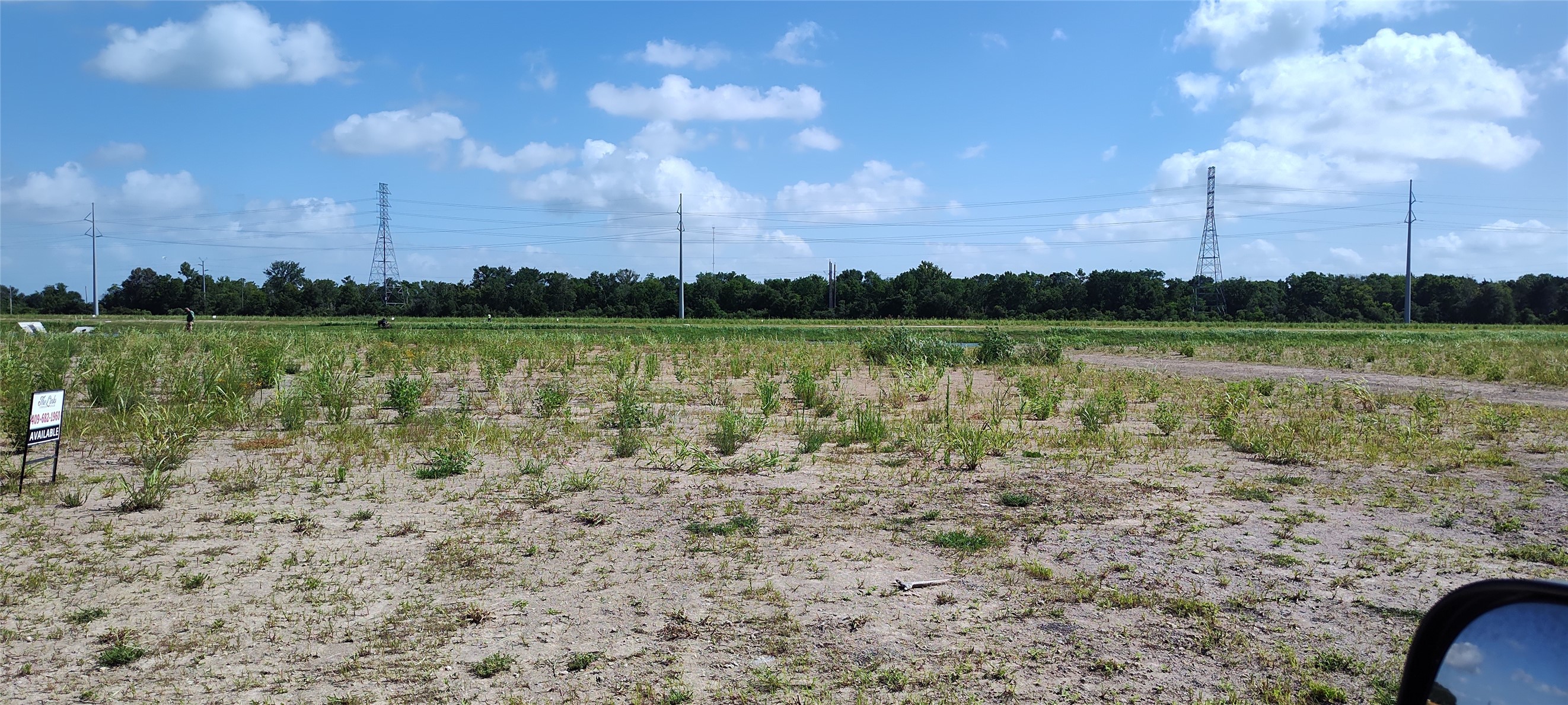 15502 Pinehurst Lane Property Photo 3