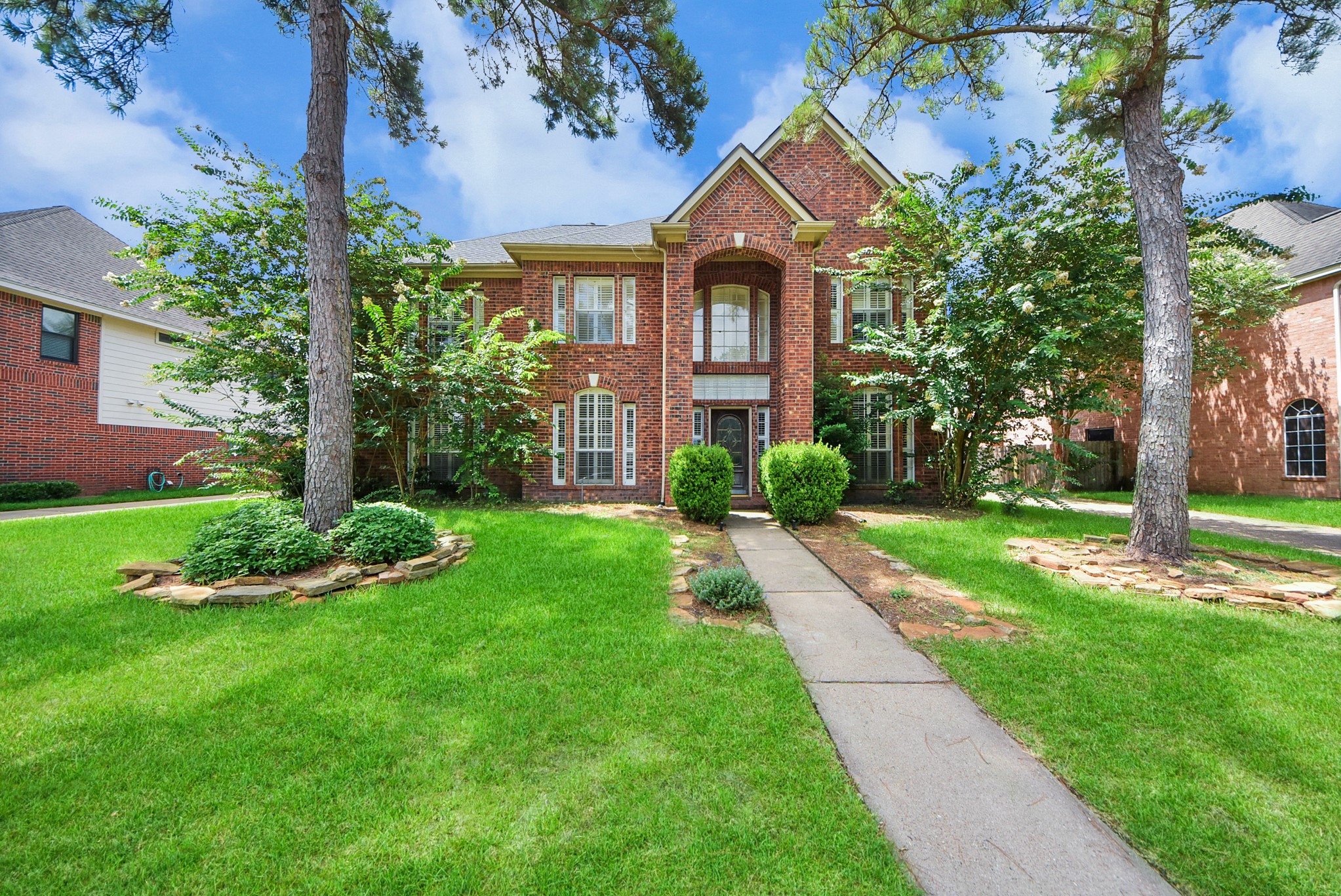 23003 Governorshire Drive Property Photo 2