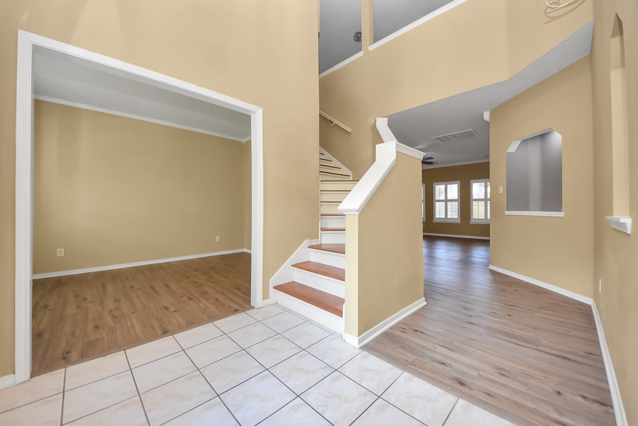 23003 Governorshire Drive Property Photo 15