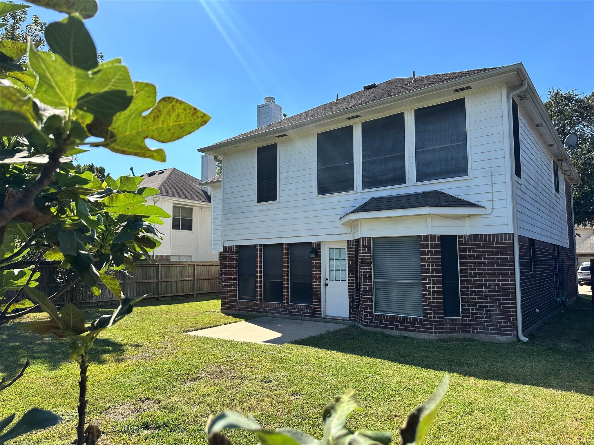 10810 Perigrine Drive, Houston Tx 77065 Property Photo 2