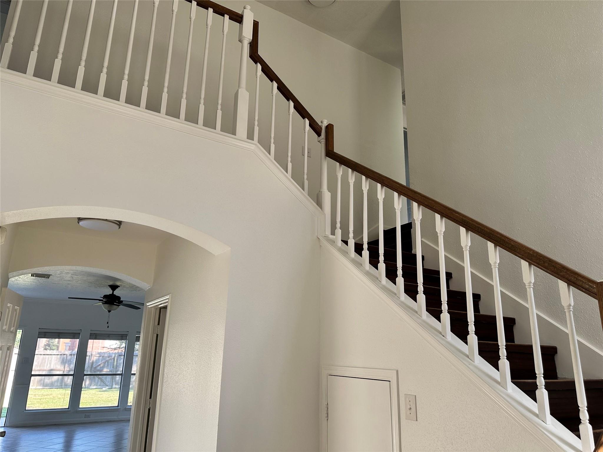 10810 Perigrine Drive, Houston Tx 77065 Property Photo 14