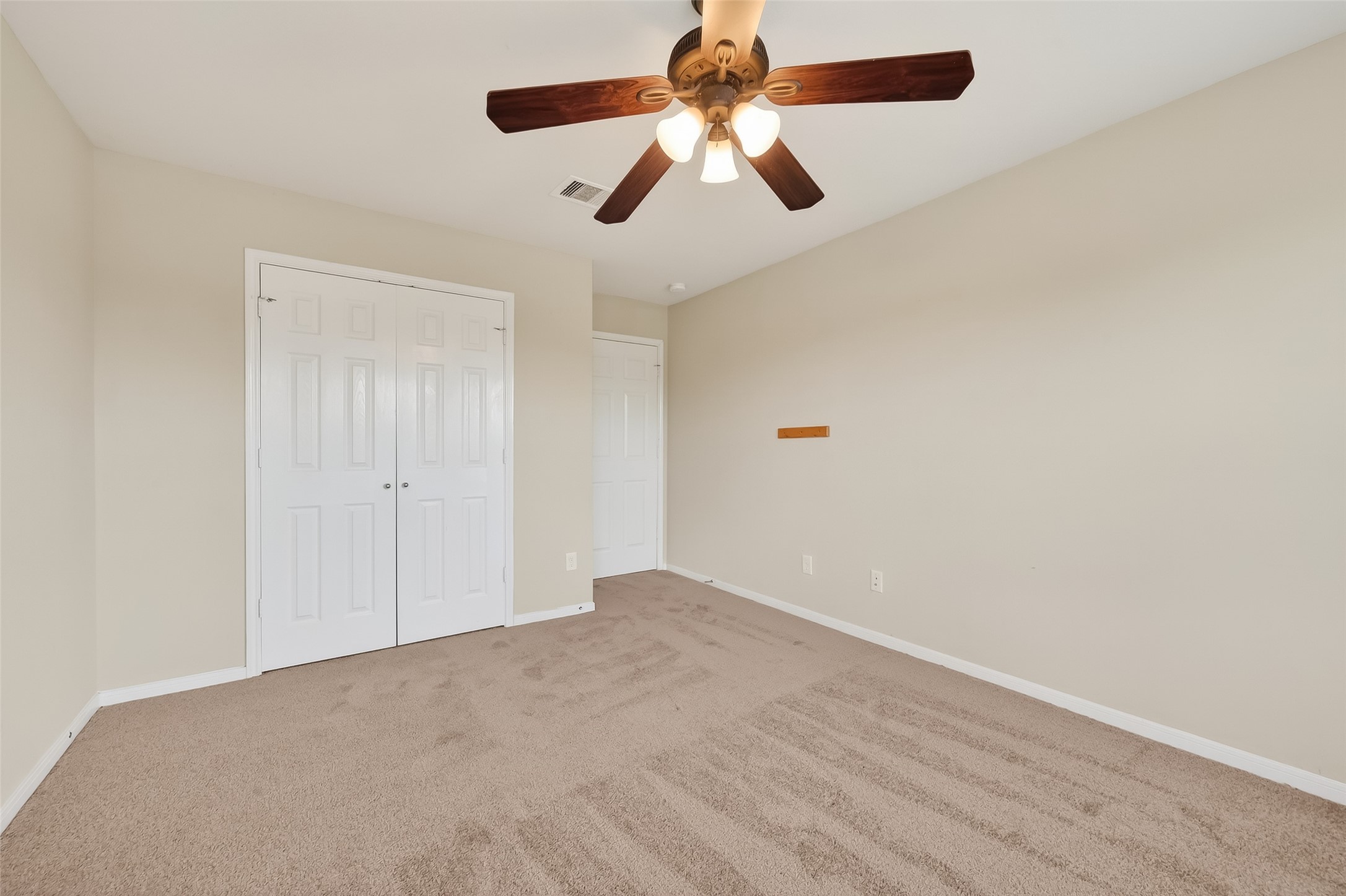 22007 Castle Hawk Trail Property Photo 33
