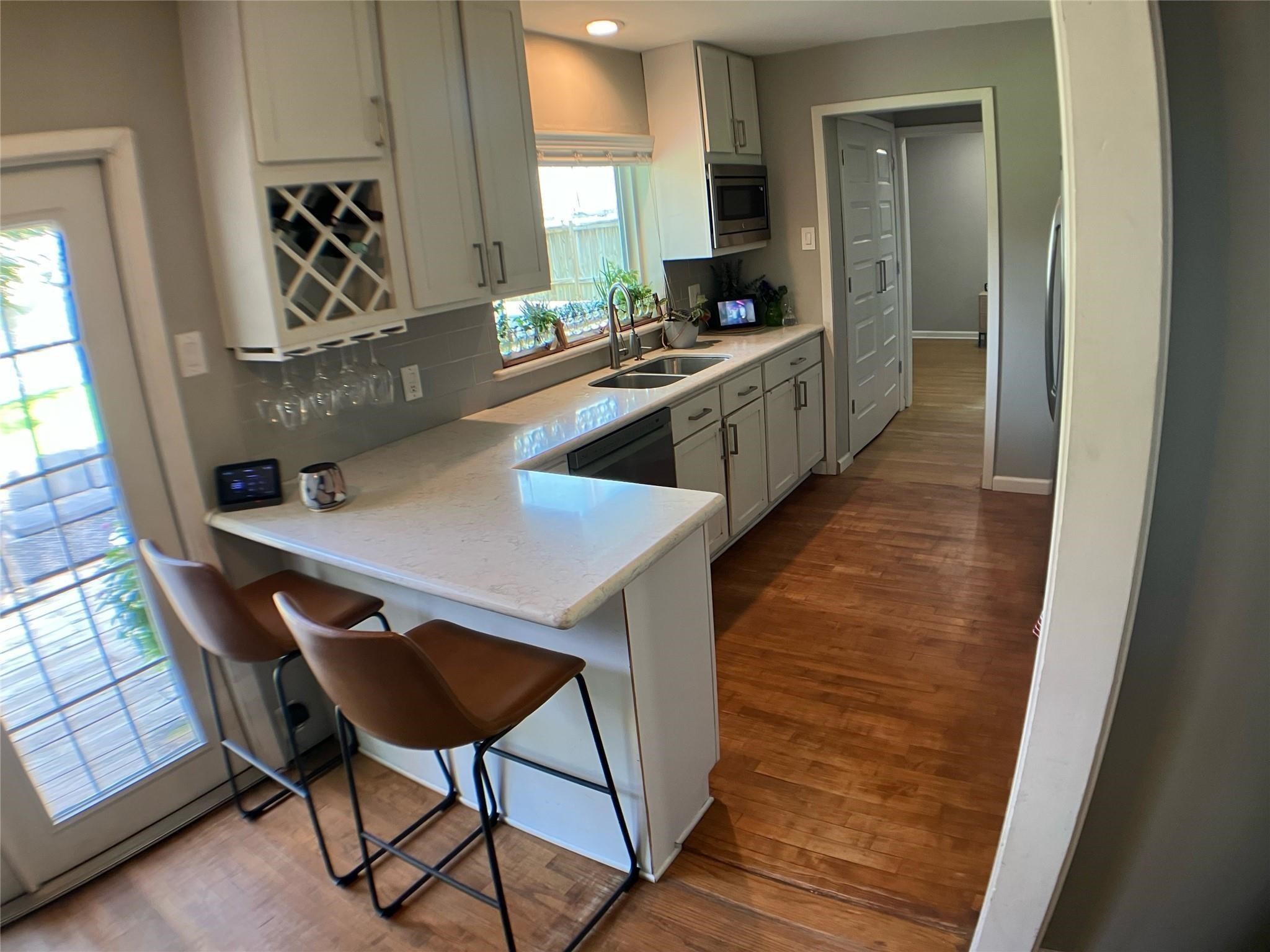 3027 Guese Road Property Photo 4