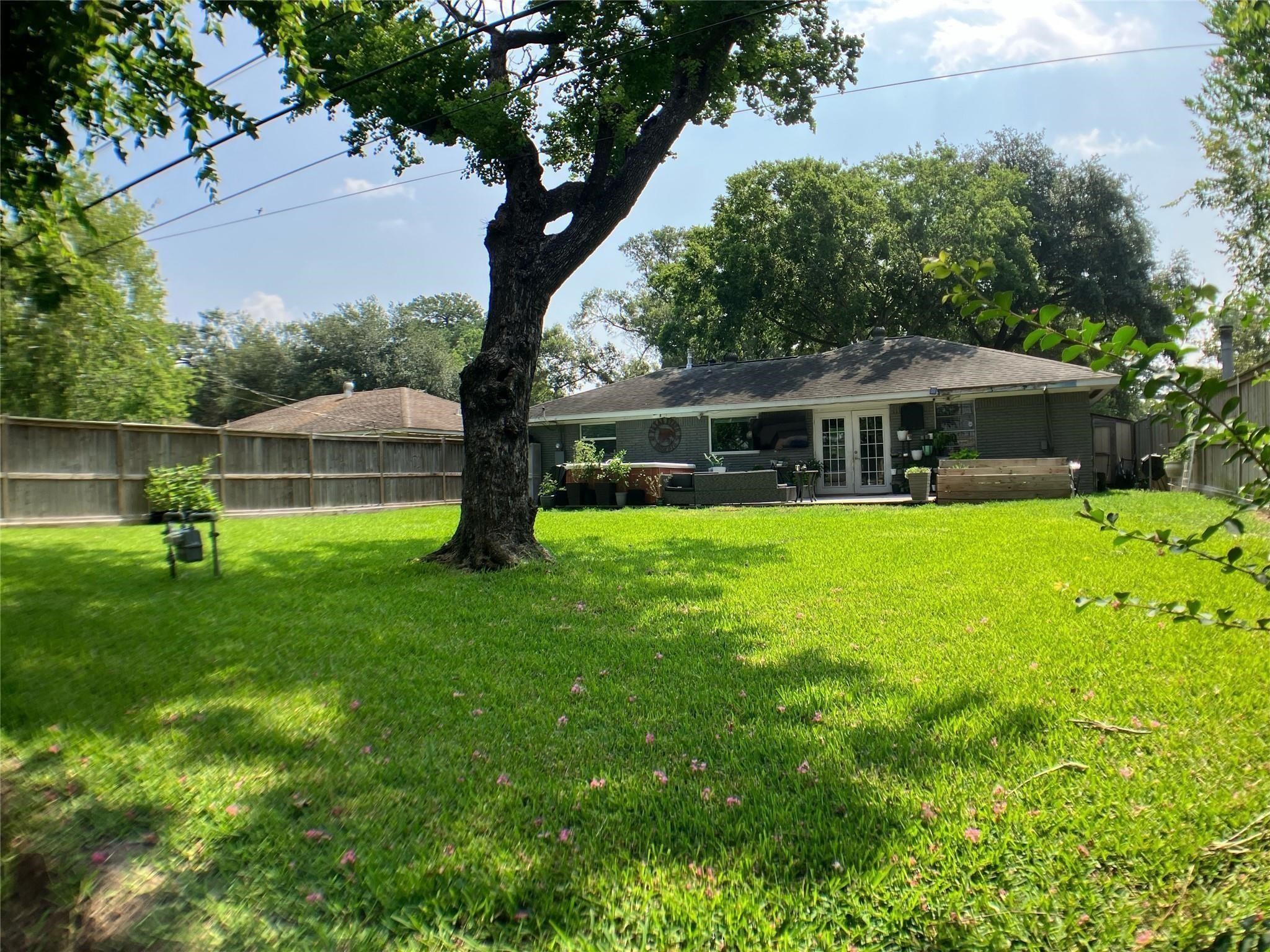 3027 Guese Road Property Photo 19