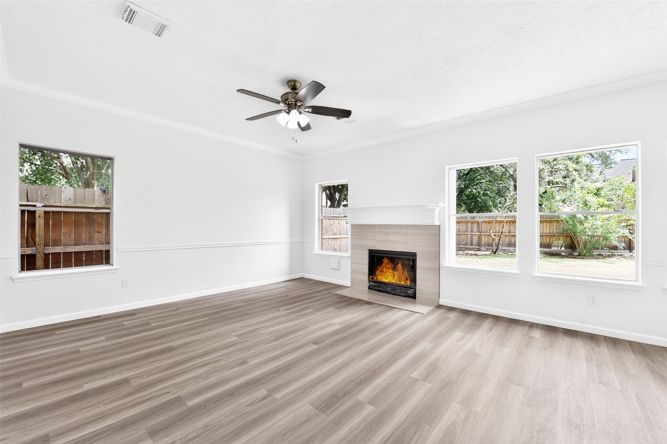 13903 Viewfield Court Property Photo 12