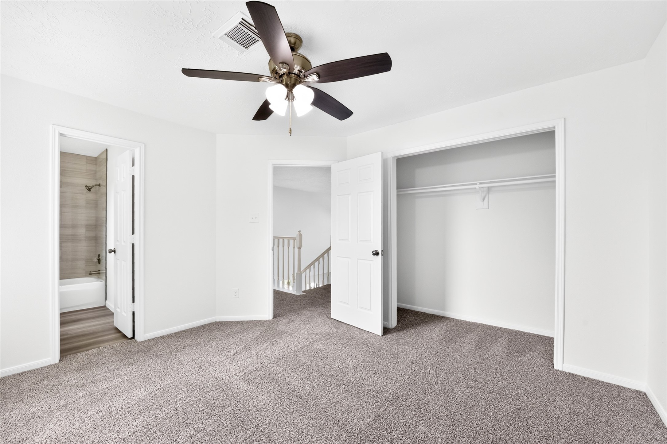 13903 Viewfield Court Property Photo 34