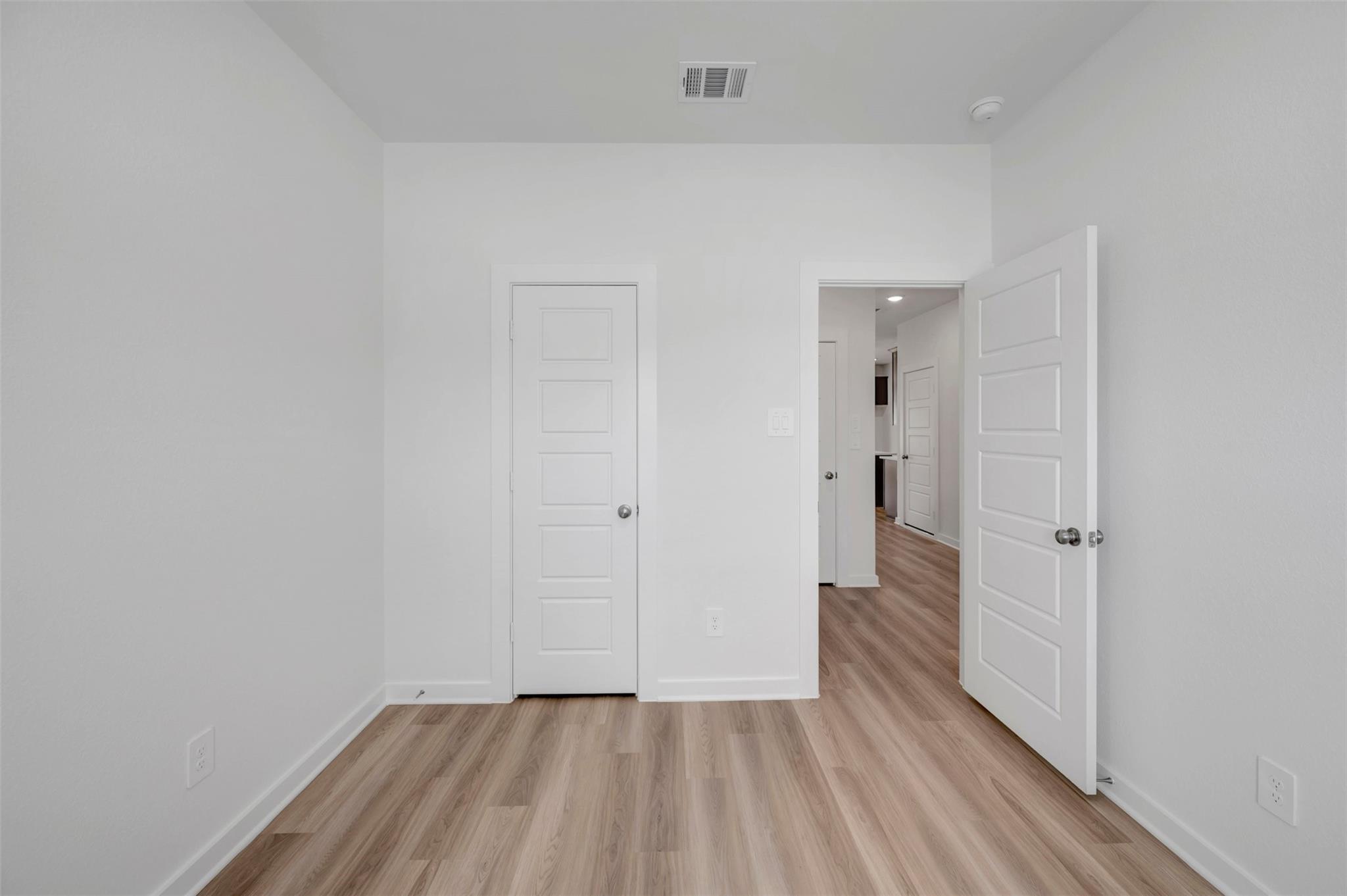 250 Draper Shadows Drive, Willis Tx 77378 Property Photo 11