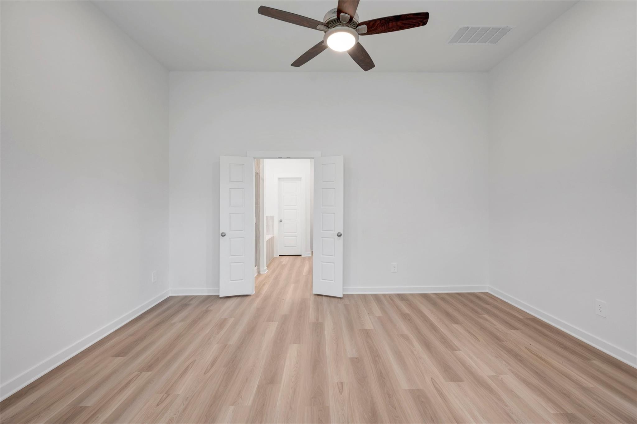 250 Draper Shadows Drive, Willis Tx 77378 Property Photo 14