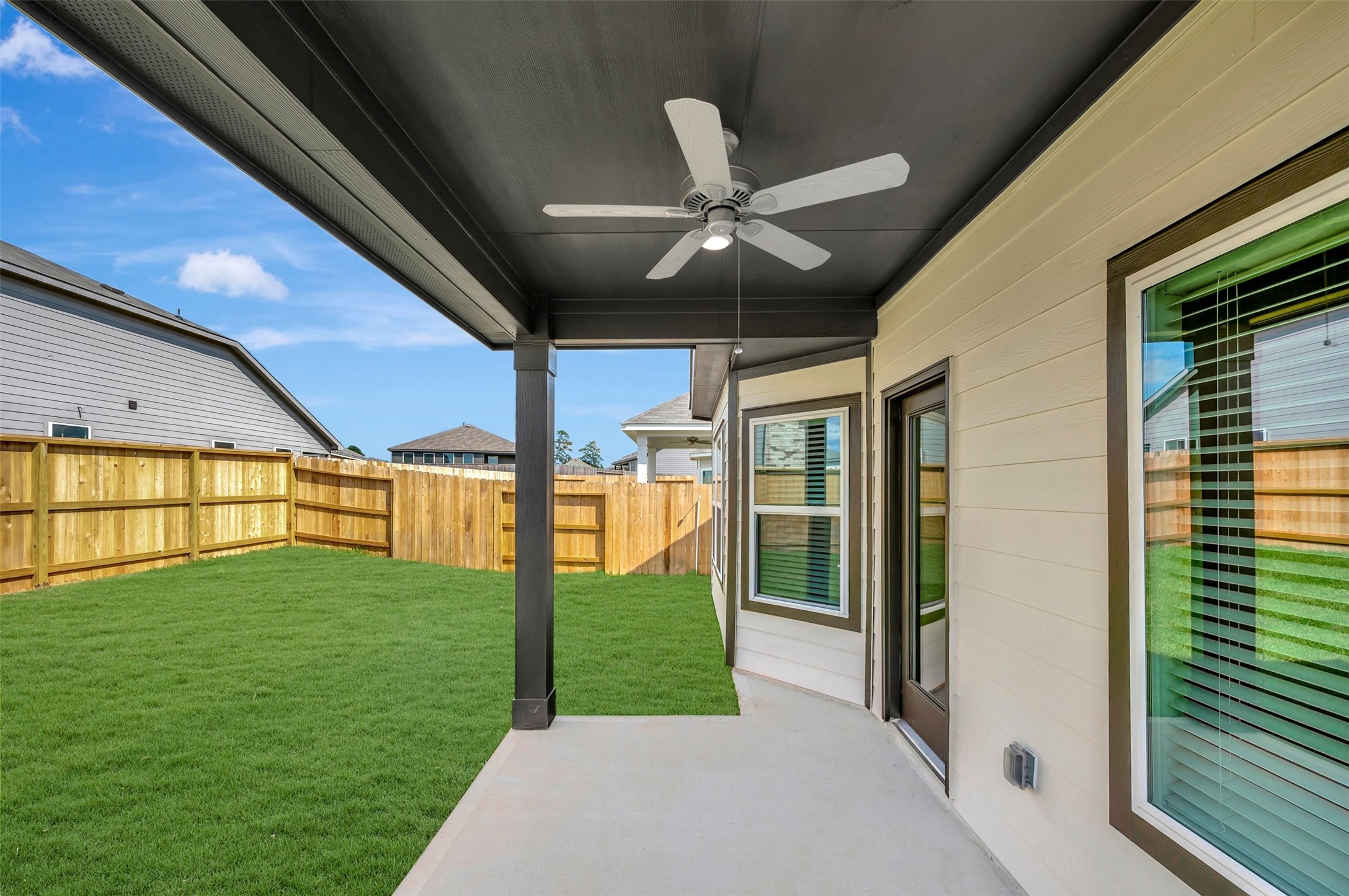 250 Draper Shadows Drive Property Photo 29