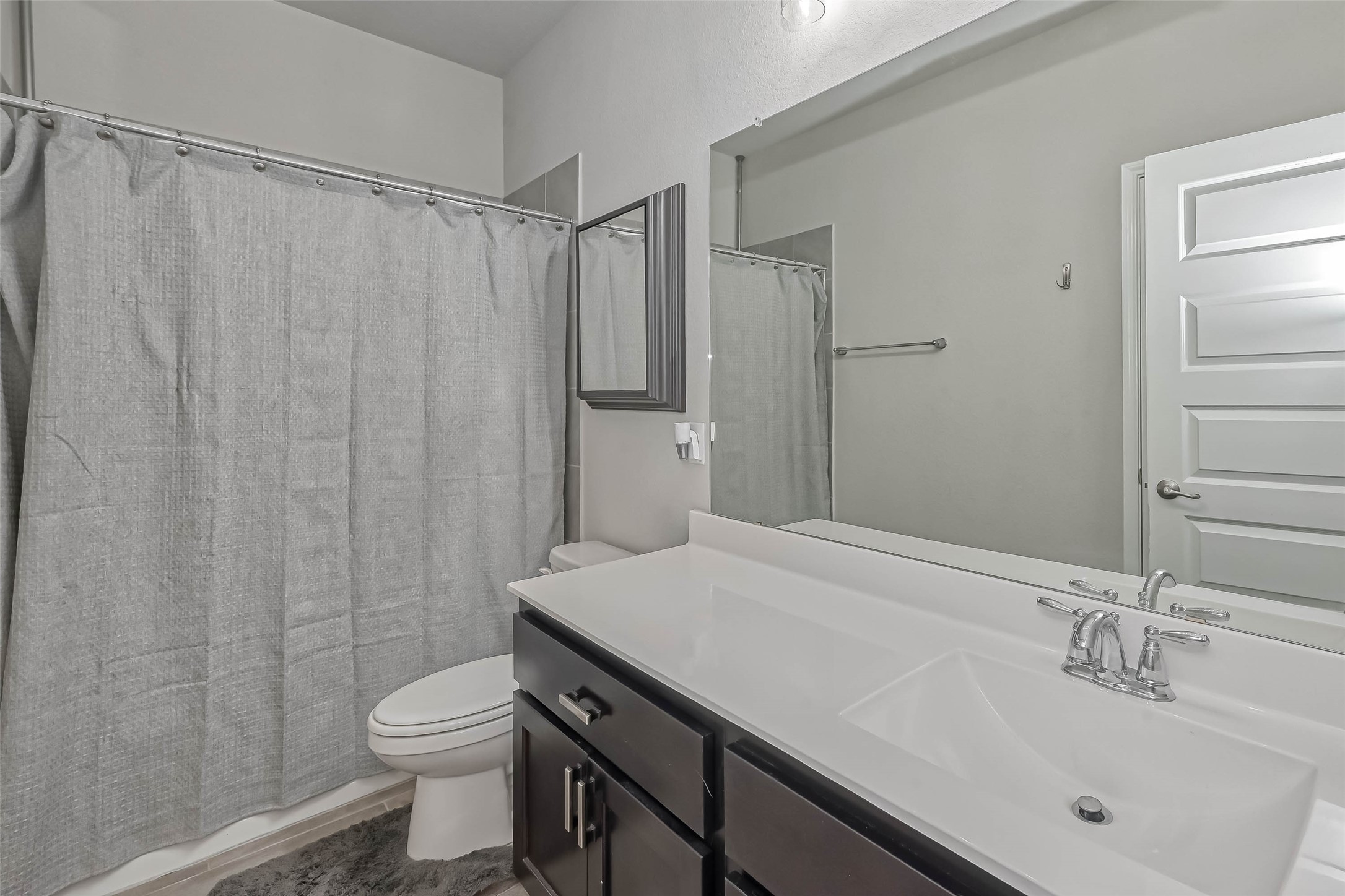 5826 Euclid Loop Property Photo 37