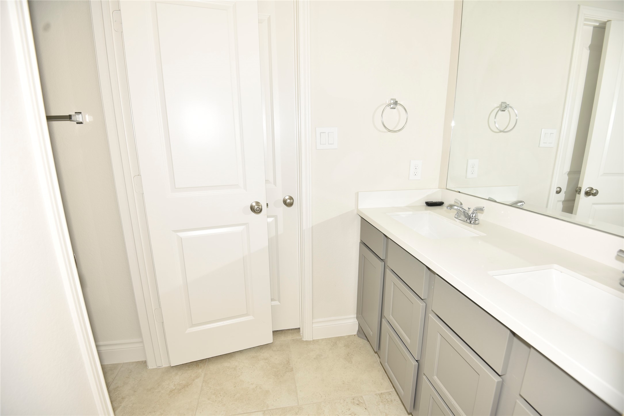 2722 Lemongrass Breeze Lane Property Photo 19