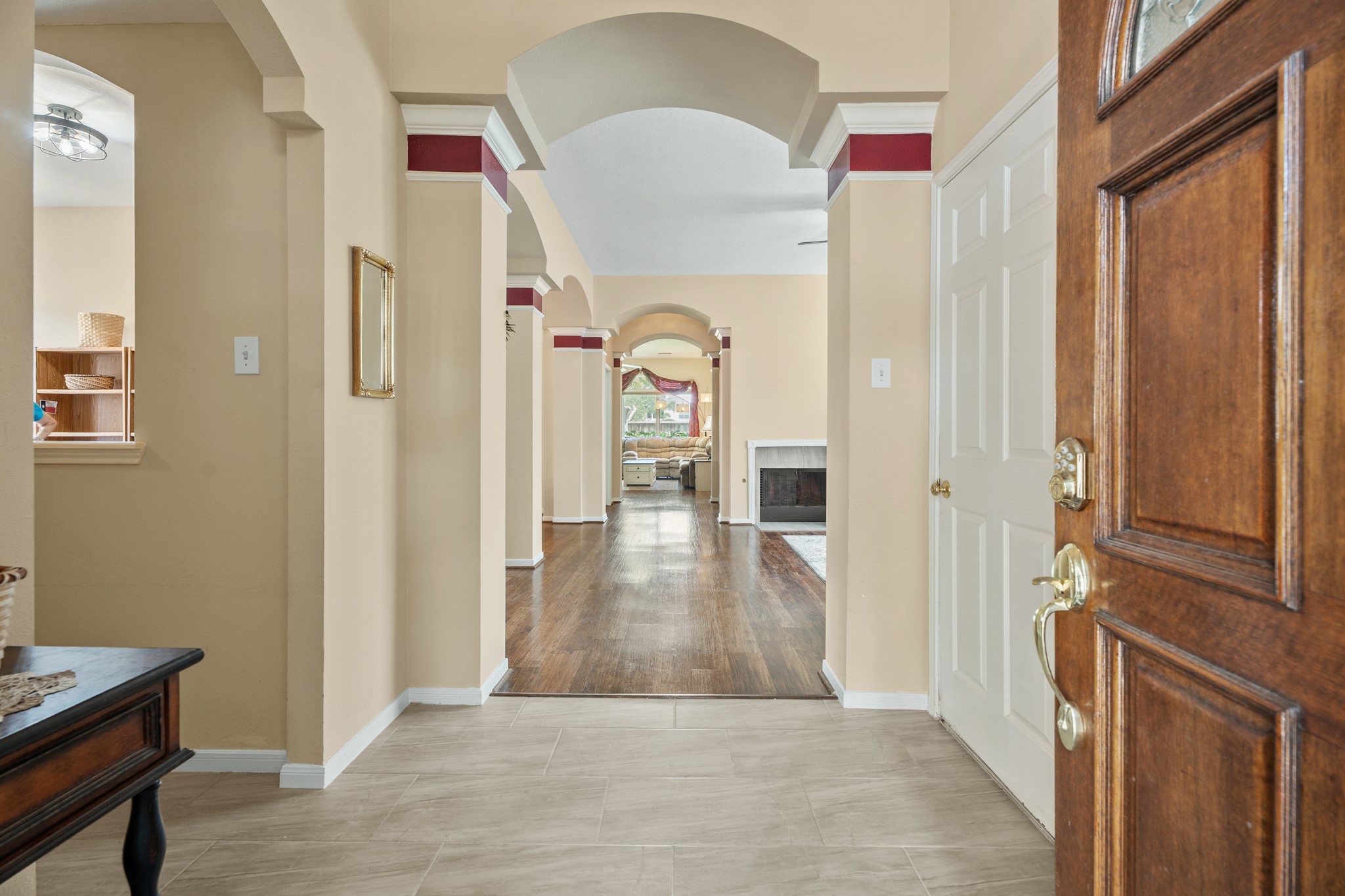 2102 Winding Springs Drive Property Photo 3