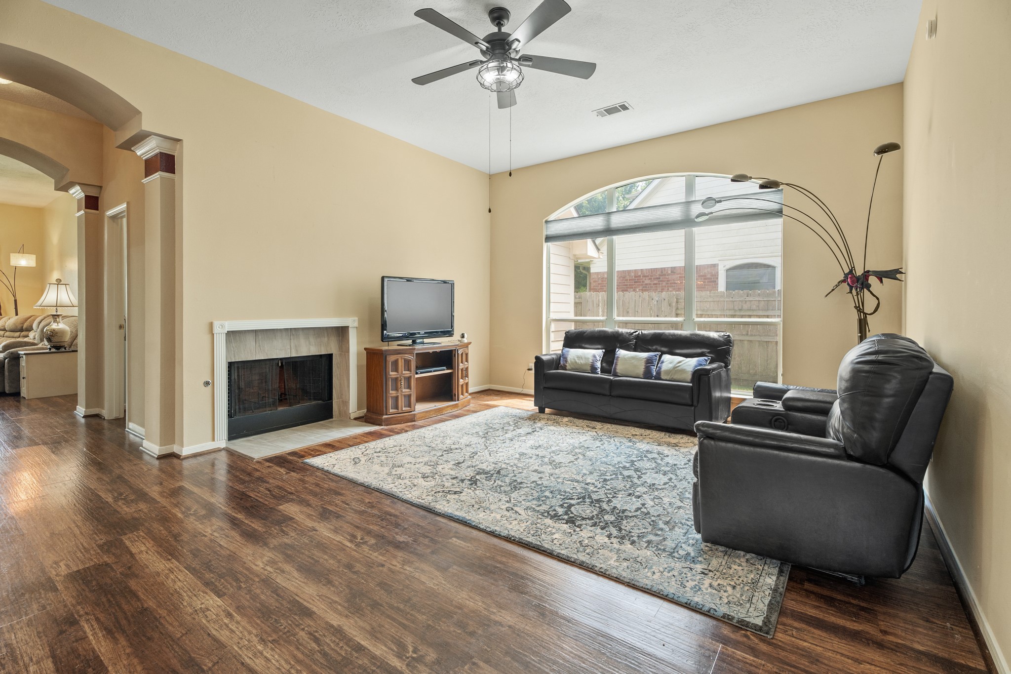 2102 Winding Springs Drive Property Photo 4