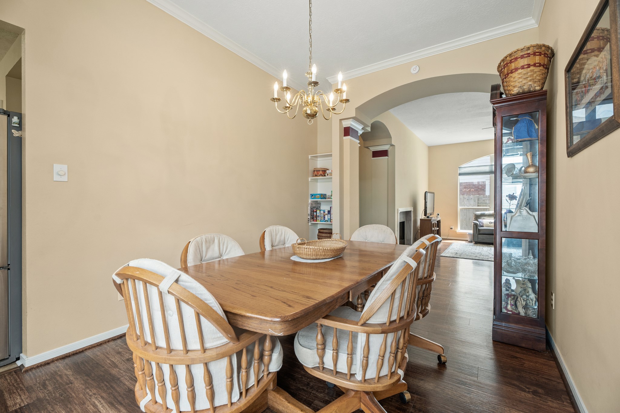 2102 Winding Springs Drive Property Photo 9