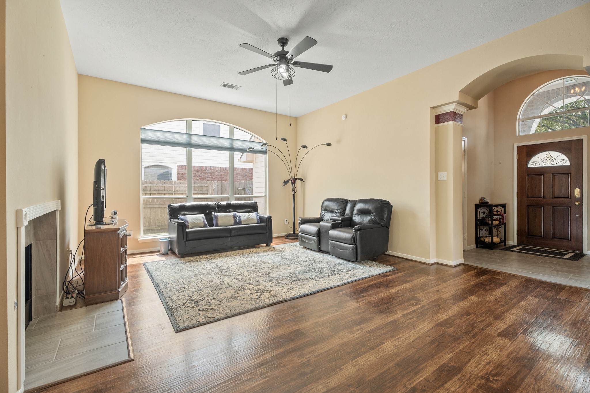 2102 Winding Springs Drive Property Photo 10