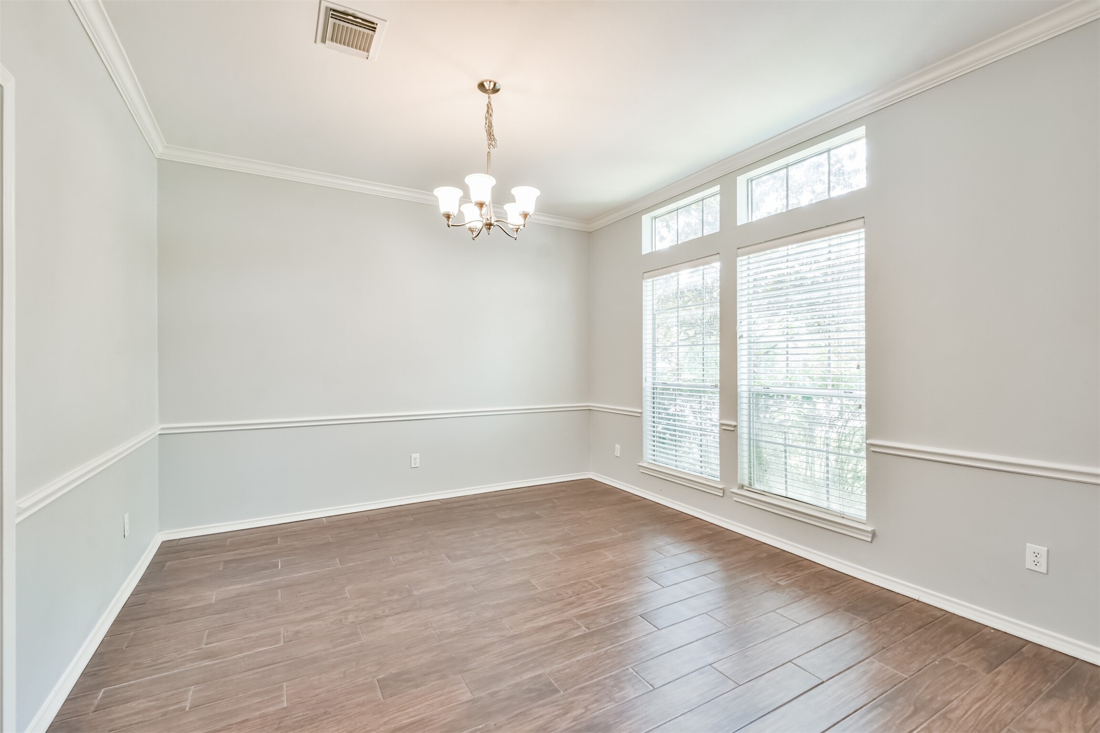 18802 Half Volley Circle Property Photo 6