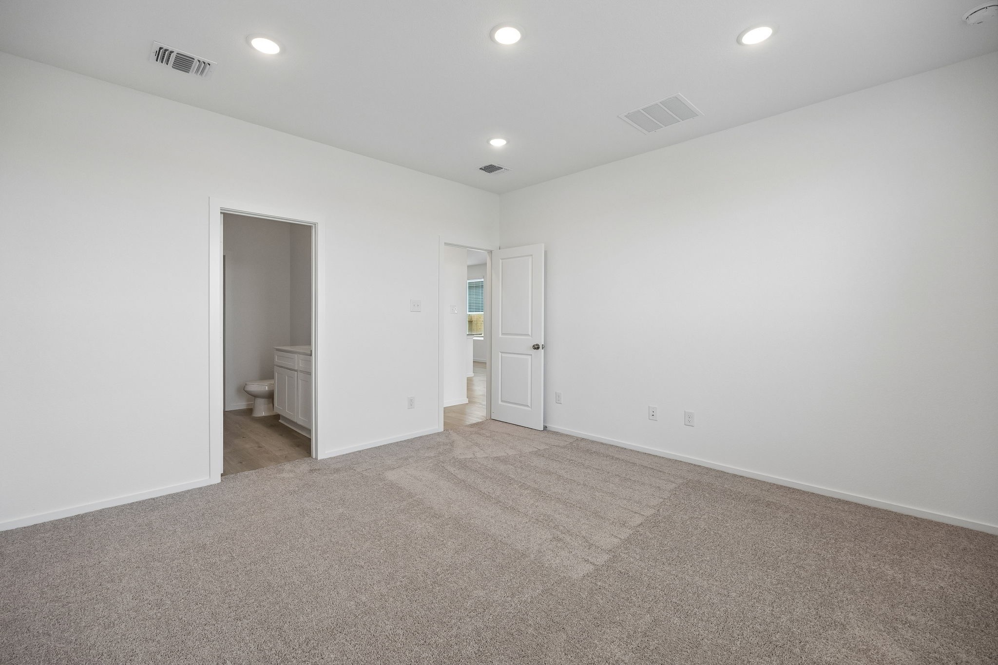 23031 Daftmill Property Photo 15