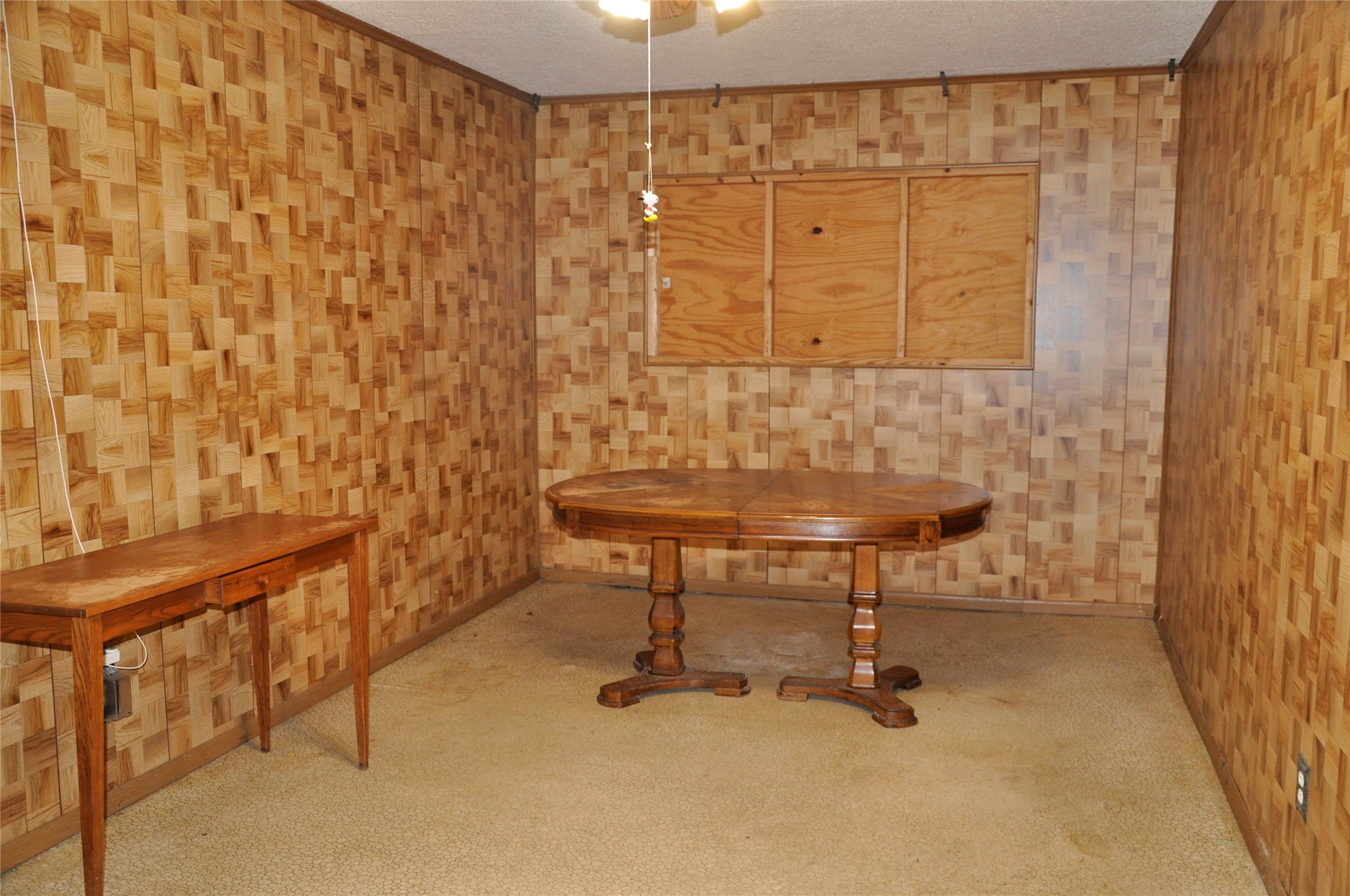 5841 Glen Arbor Drive Property Photo 8