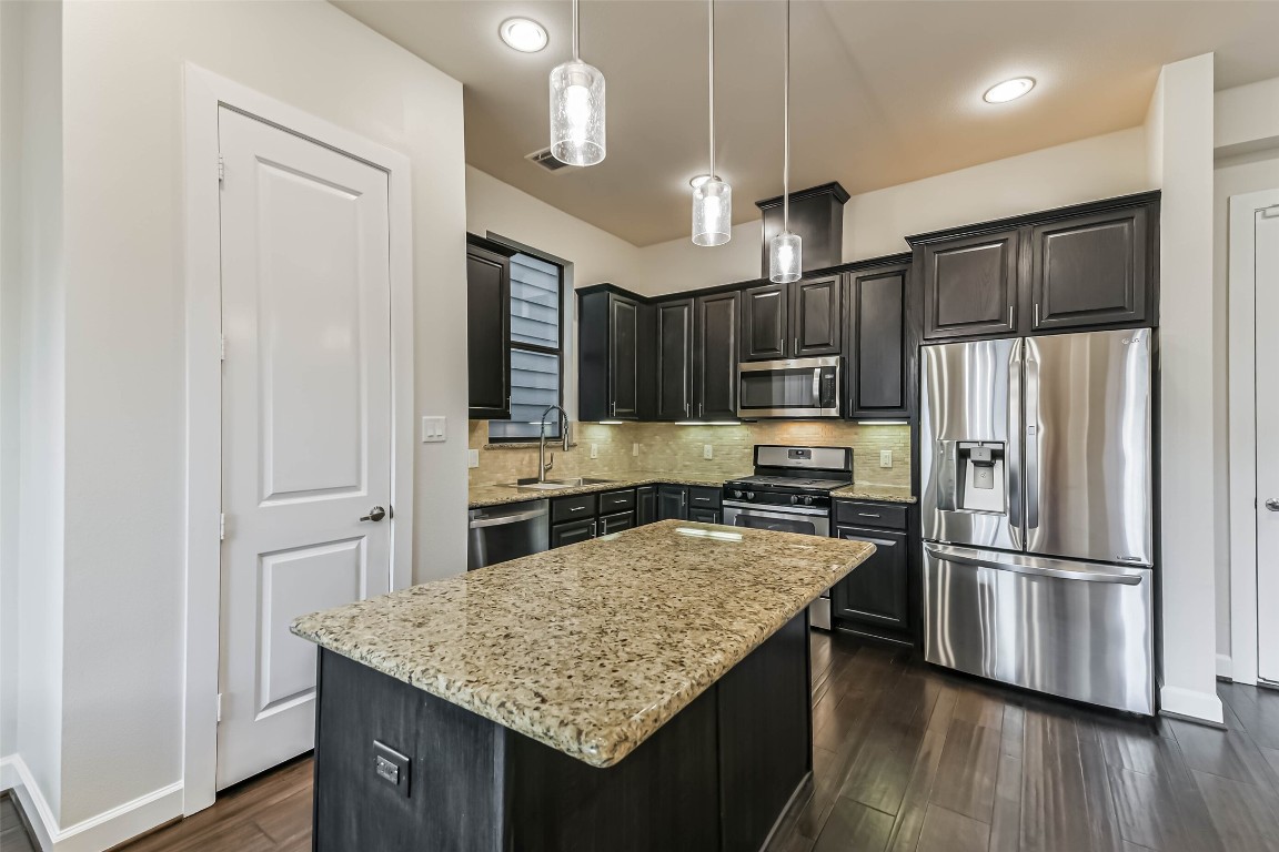 9409 Blalock Tree Court Property Photo 7