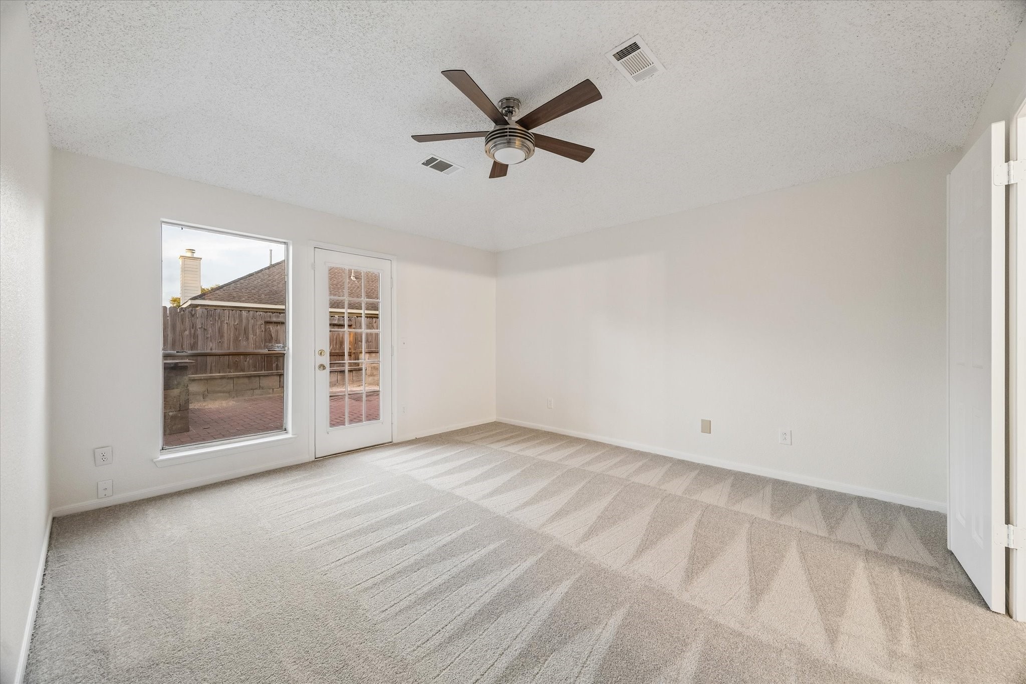 18158 Garden Manor Drive Property Photo 14
