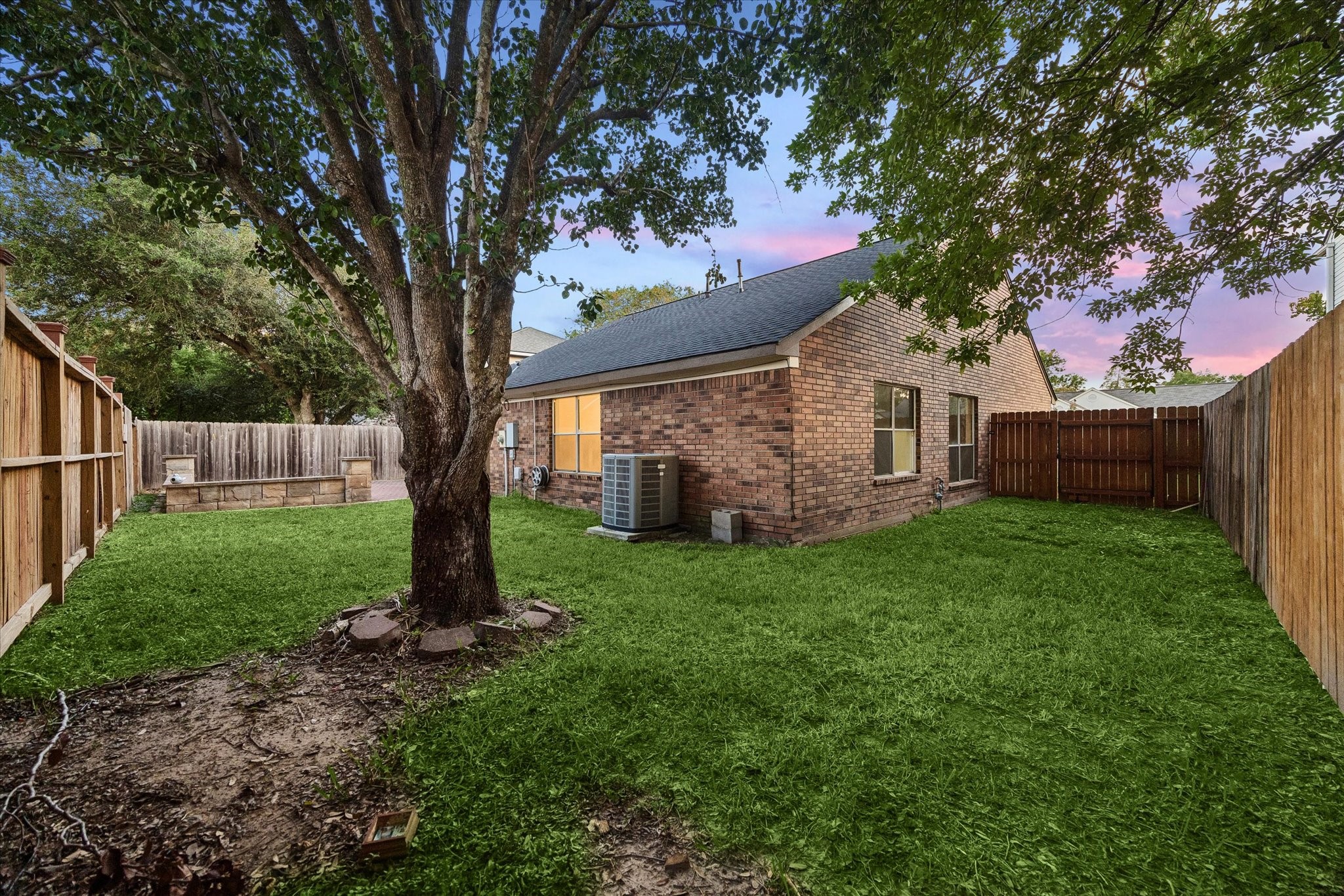 18158 Garden Manor Drive Property Photo 22