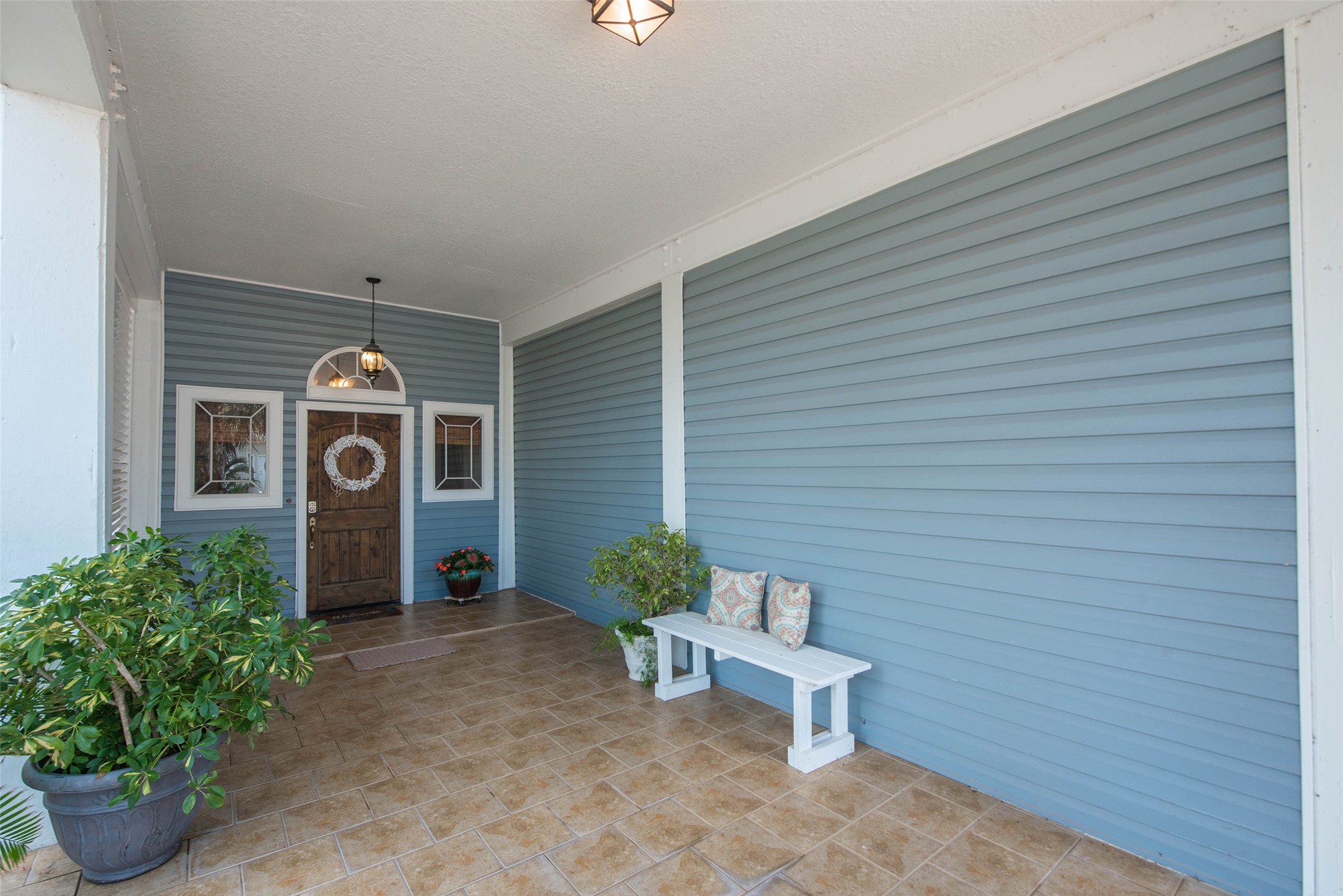 318 Sunset Circle Property Photo 3
