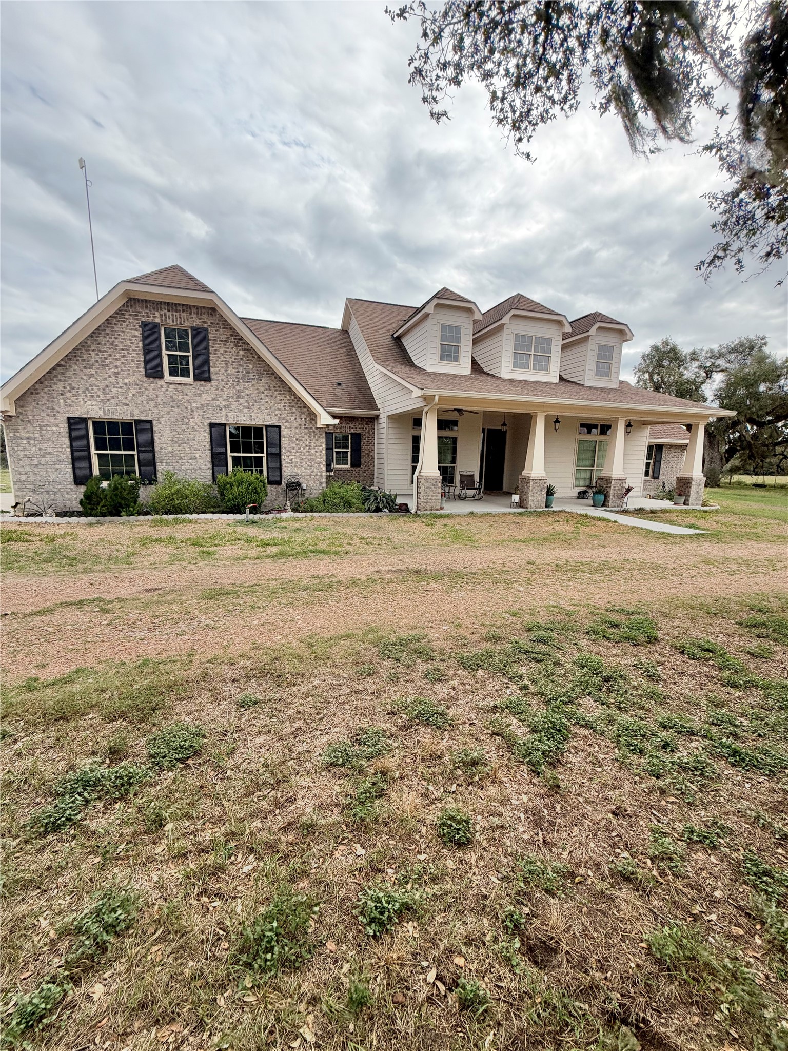 1684 Zengerle Rd Property Photo 1