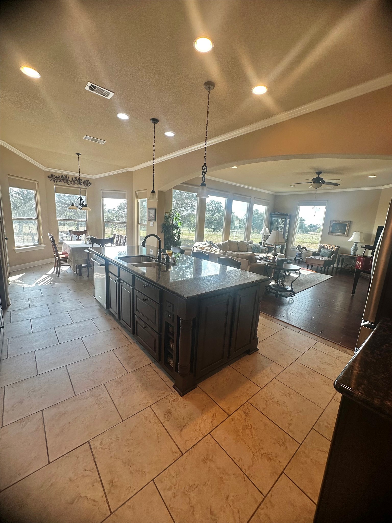 1684 Zengerle Rd Property Photo 6