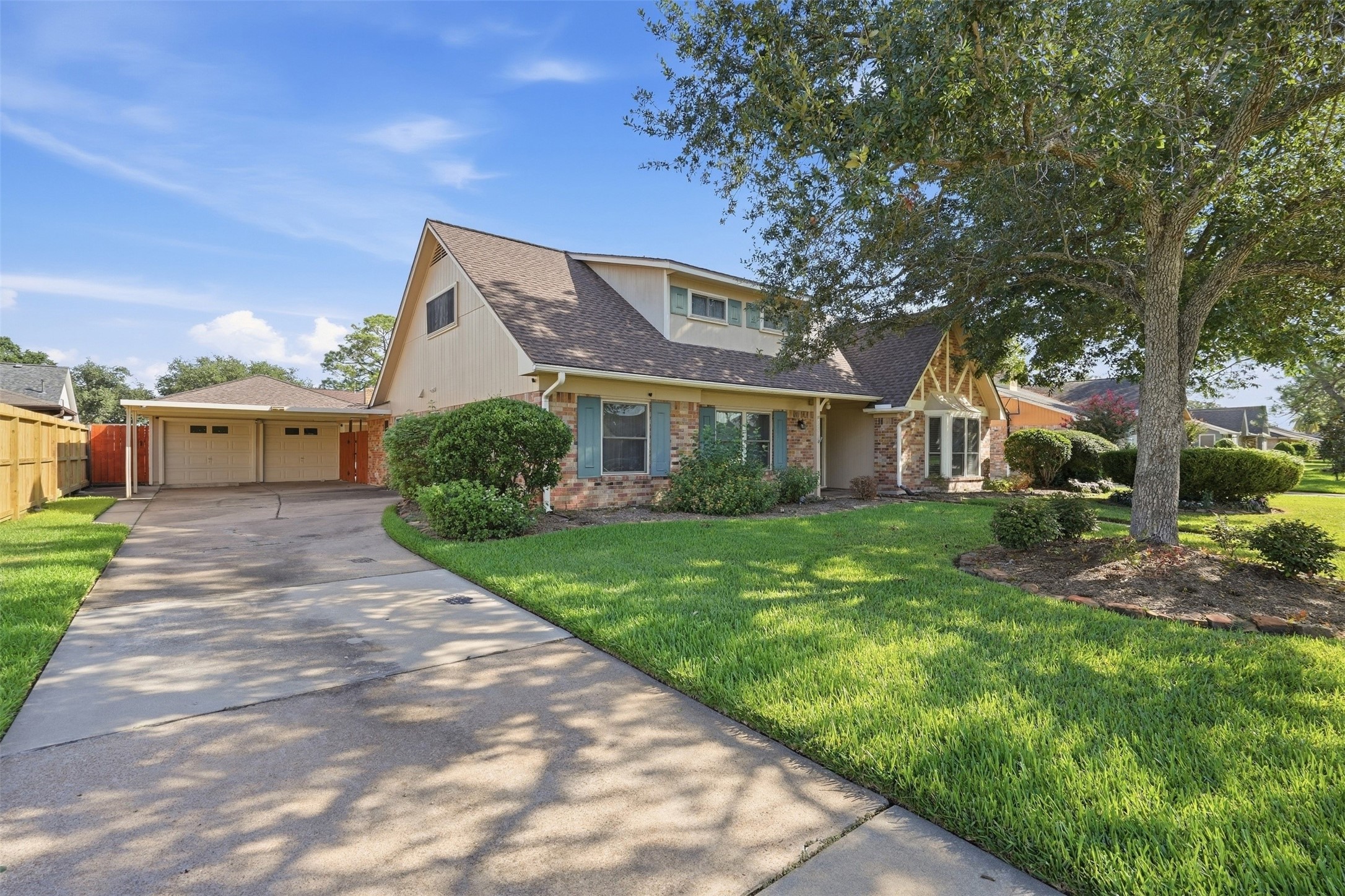 3903 Ecuador Drive Property Photo 1
