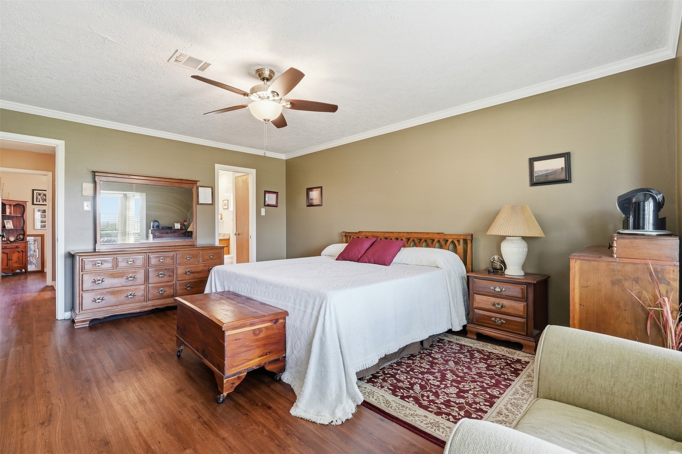 3903 Ecuador Drive Property Photo 12