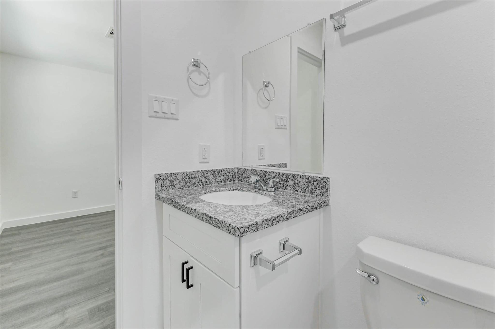 8218 Bigwood Street, Houston Tx 77078 Property Photo 17