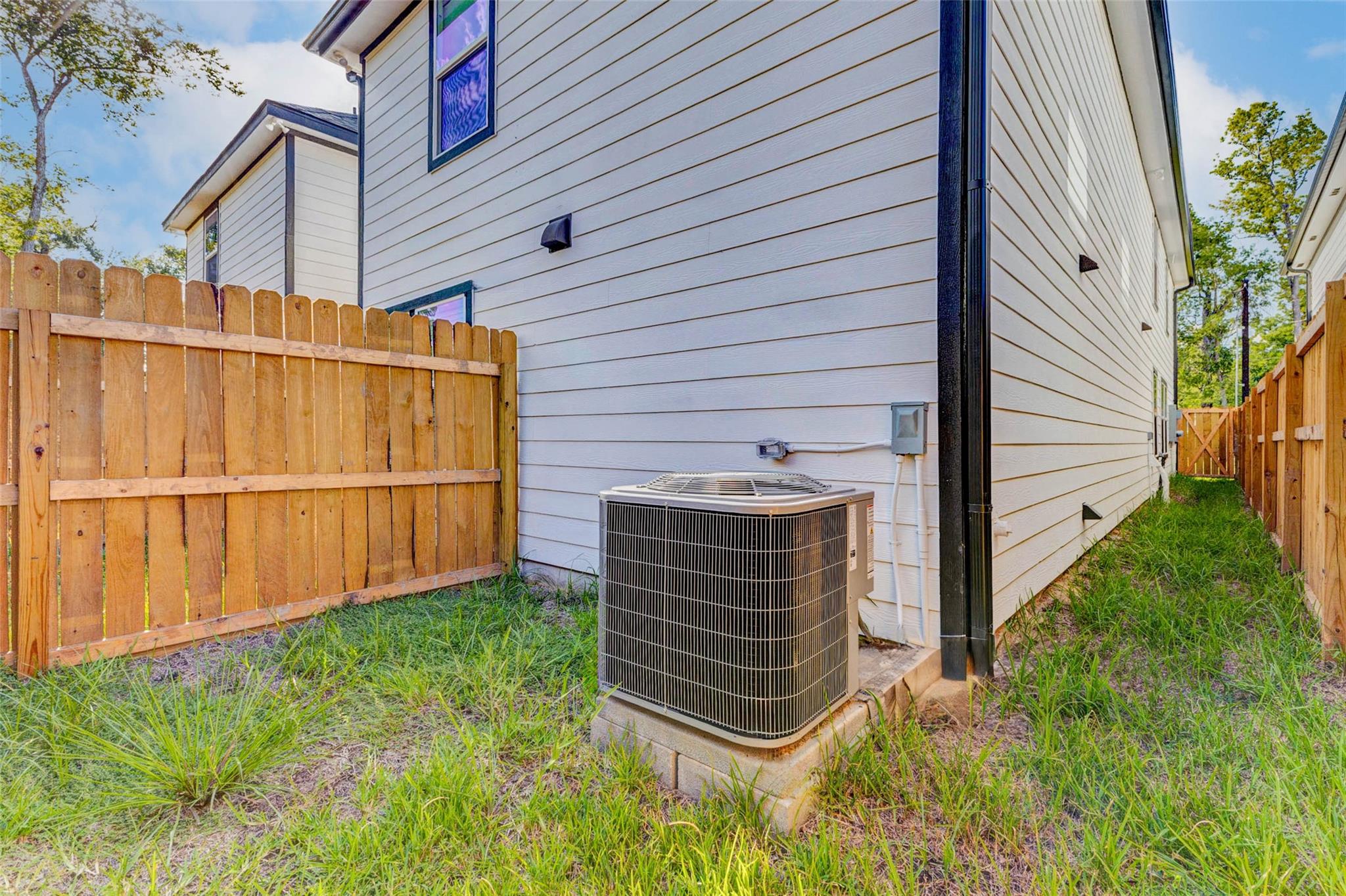 8218 Bigwood Street, Houston Tx 77078 Property Photo 24