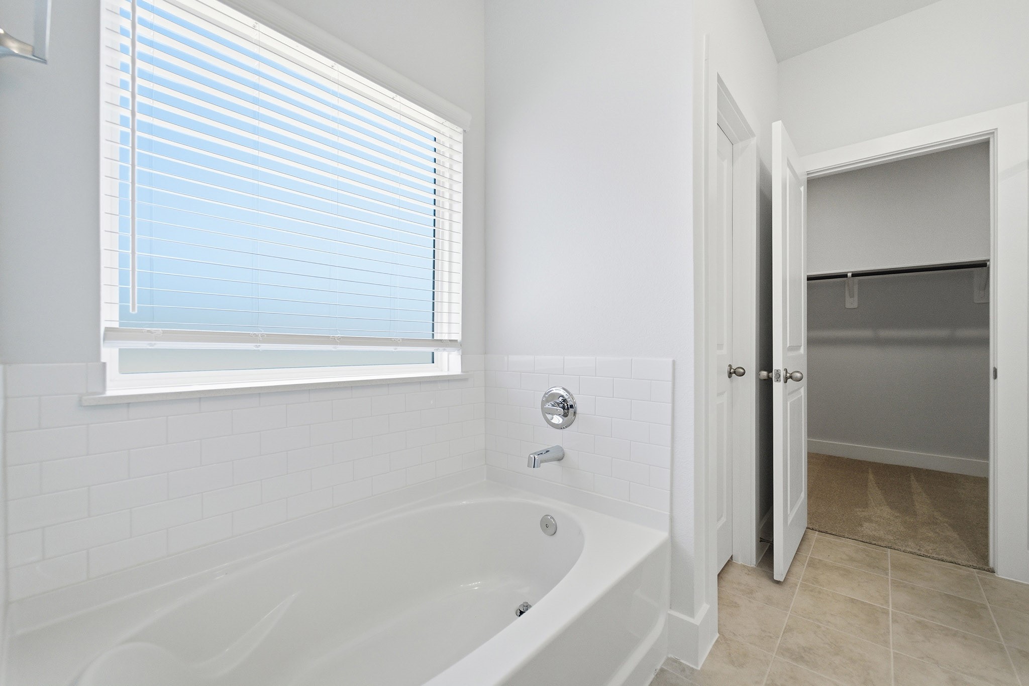 25112 Gold Dust Drive Property Photo 23