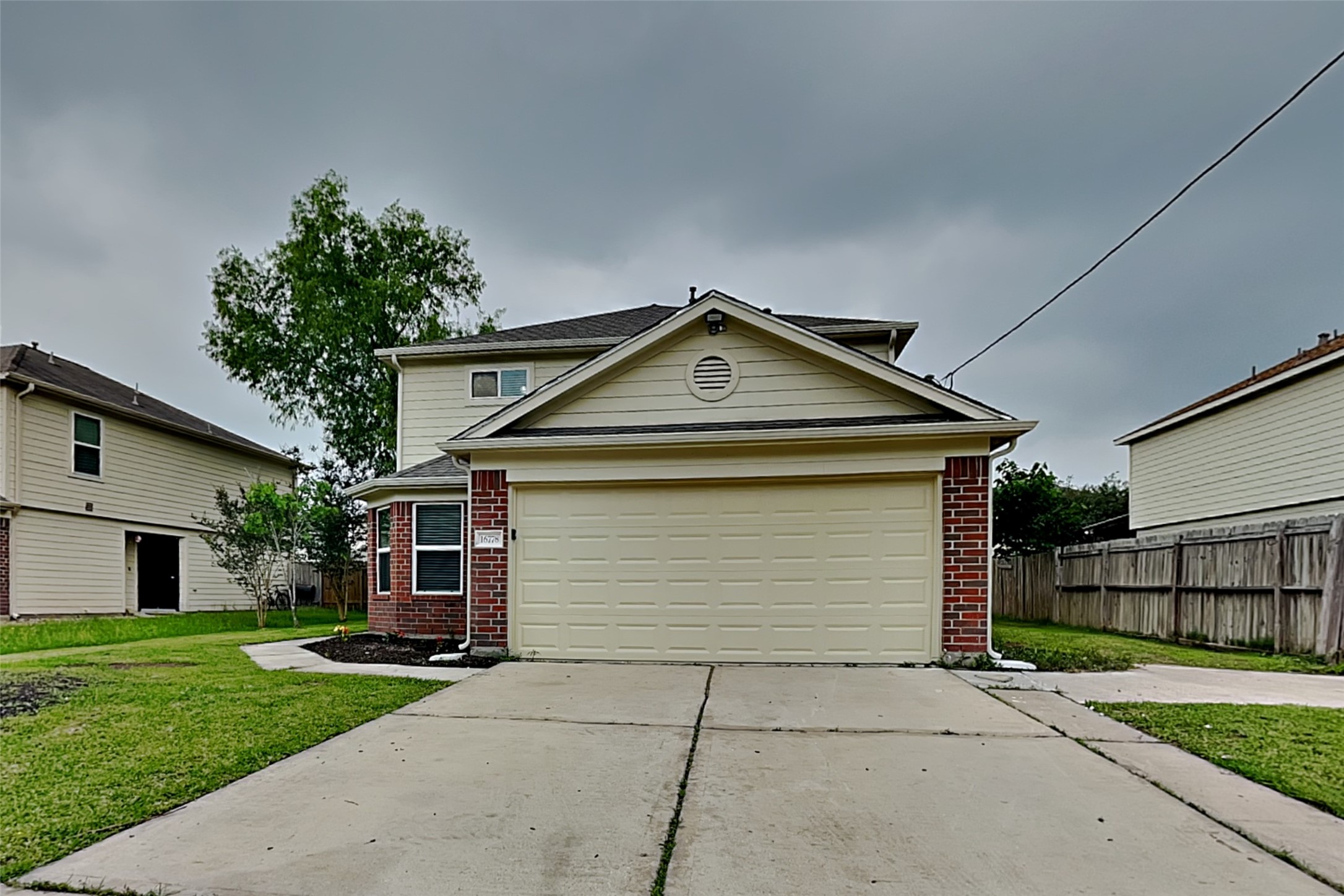 16778 N Thrasher Drive Property Photo 1